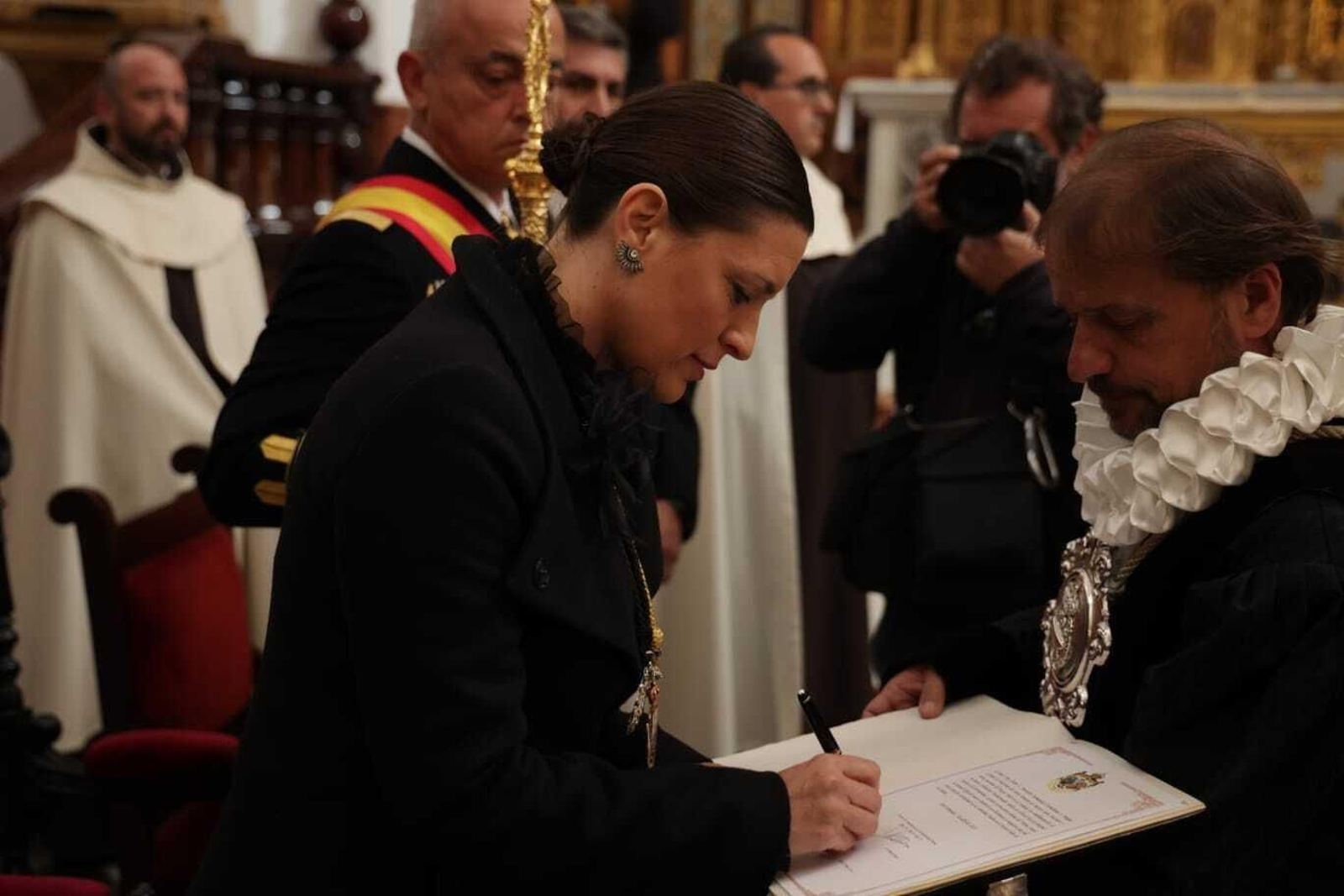Las imágenes de la procesión del Santo Entierro de la Semana Santa de San Fernando 2023