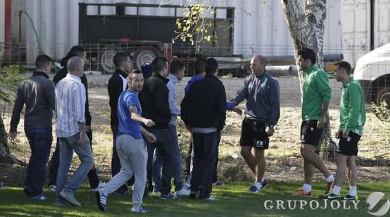 Éramos pocos y parió...