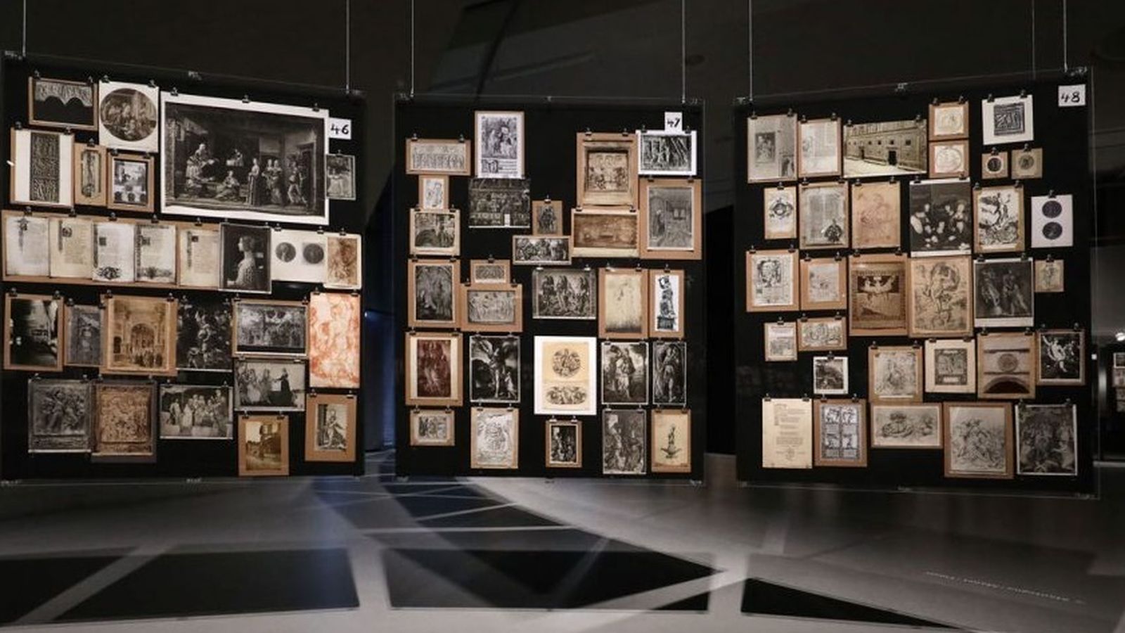 Exposición de los paneles que conforman el 'Atlas Mnemosyne'.