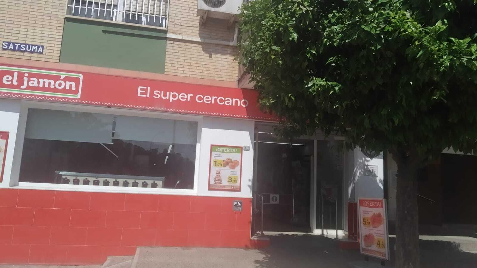 El supermercado en el que se produjo el robo.