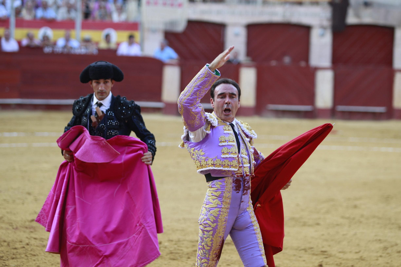 La despedida del torero Enrique Ponce de la Feria de Almería 2024, en imágenes