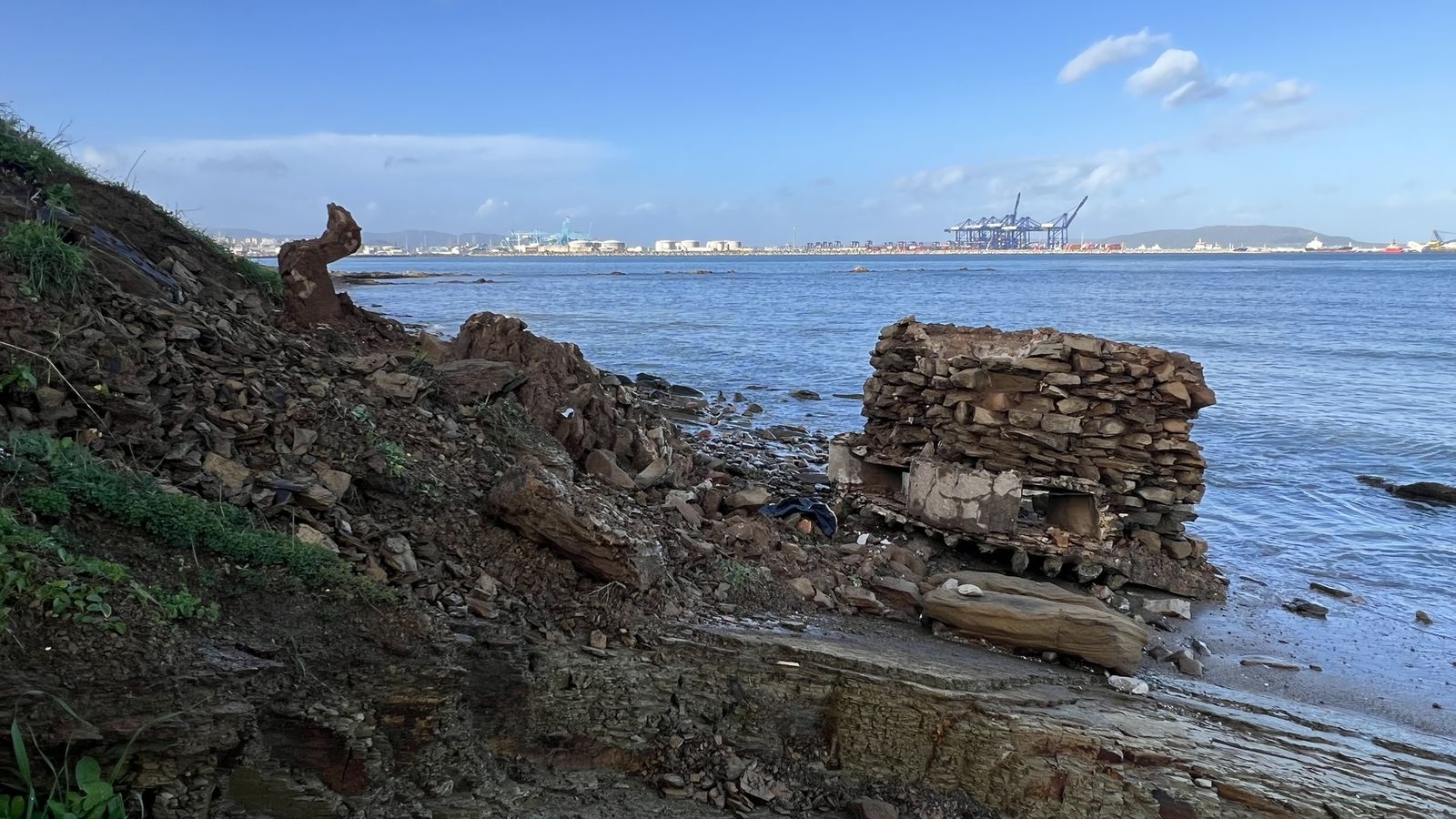 El fortín 310, derrumbado.