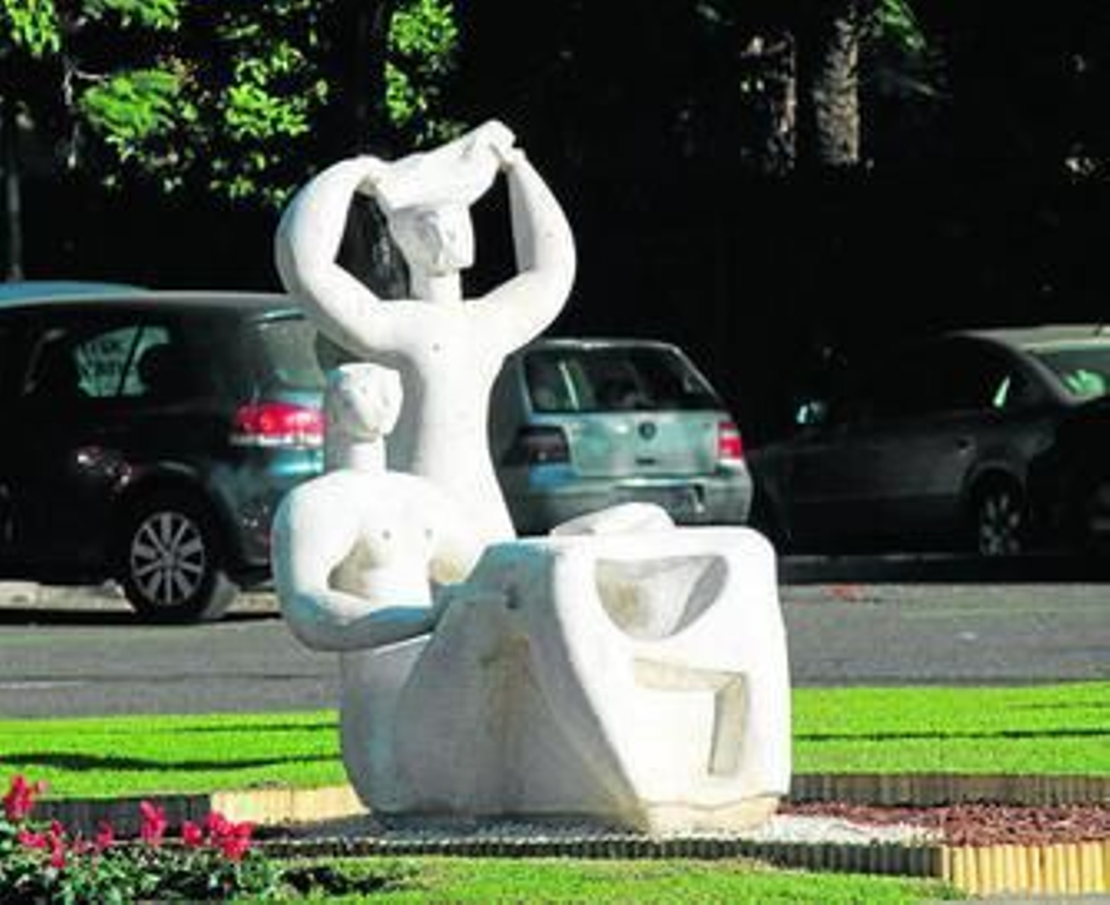 El monumento libre de óxido tras la restauración realizada por el Ayuntamiento.