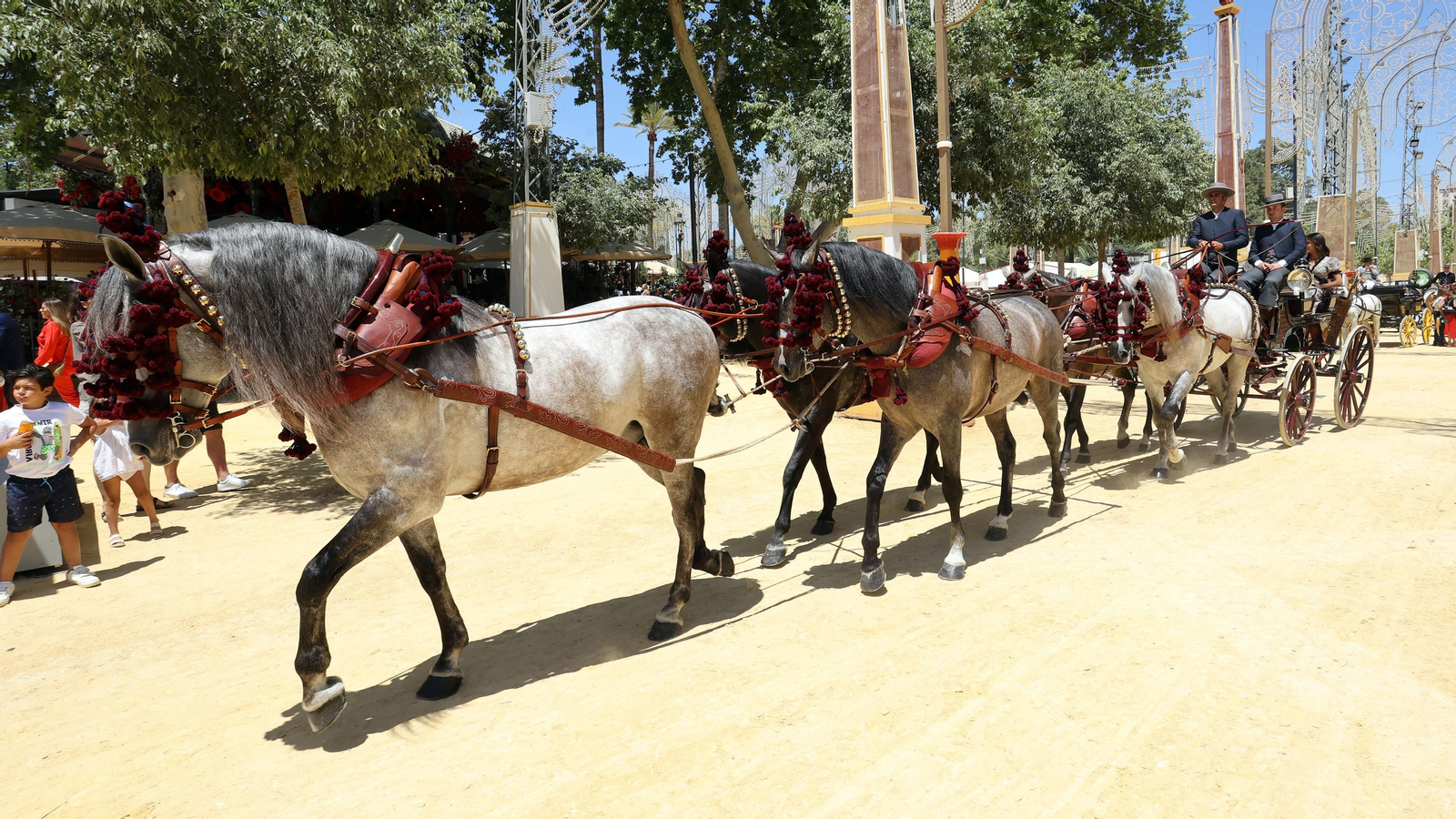 Búscate en las imágenes del Jueves en la Feria de Jerez 2023