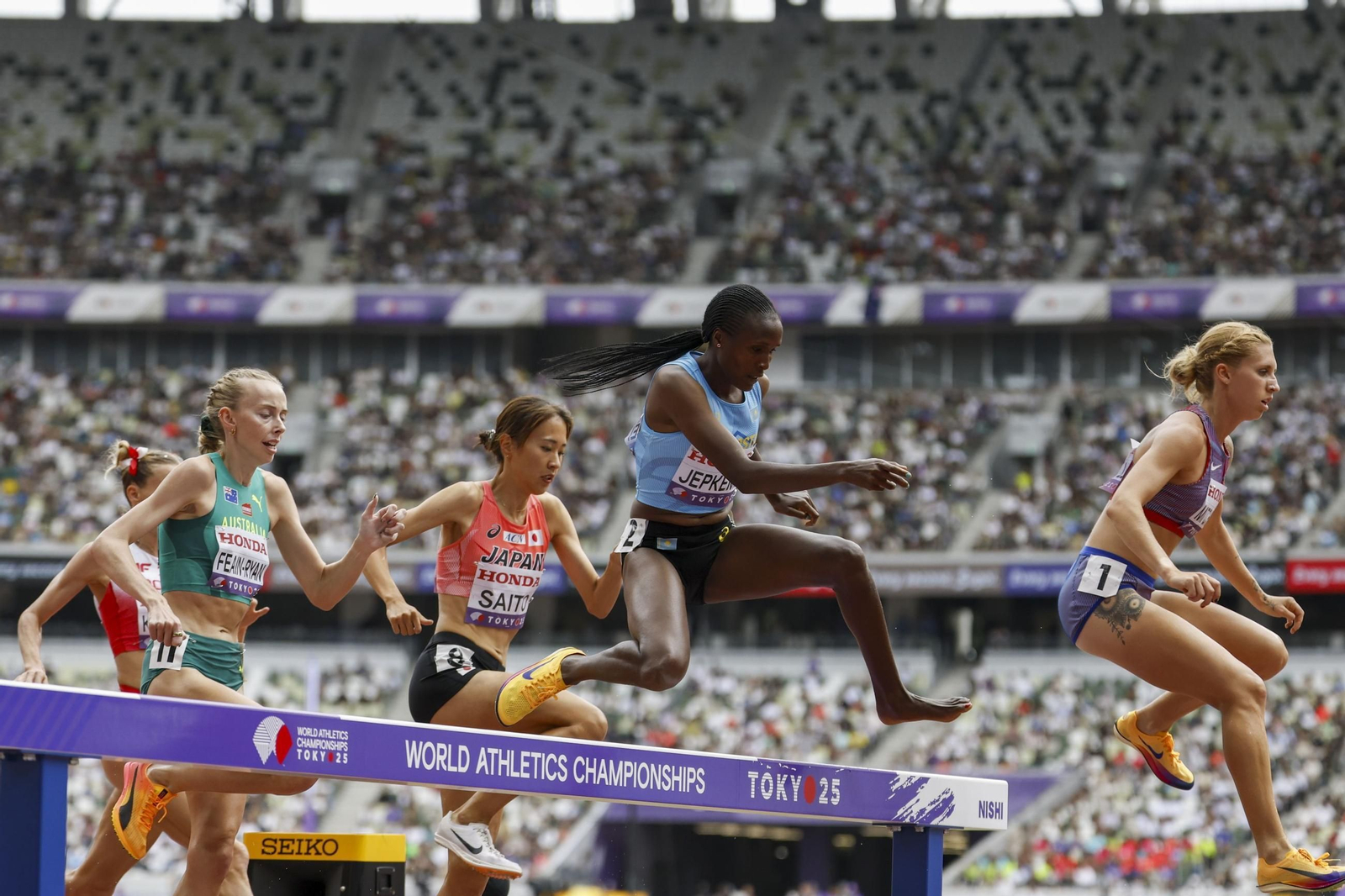 Las fotos del récord mundial de Duplantis y del resto de la jornada