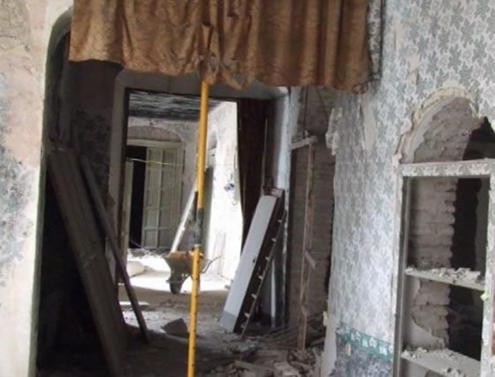 Zona interior del palacio, en obras.