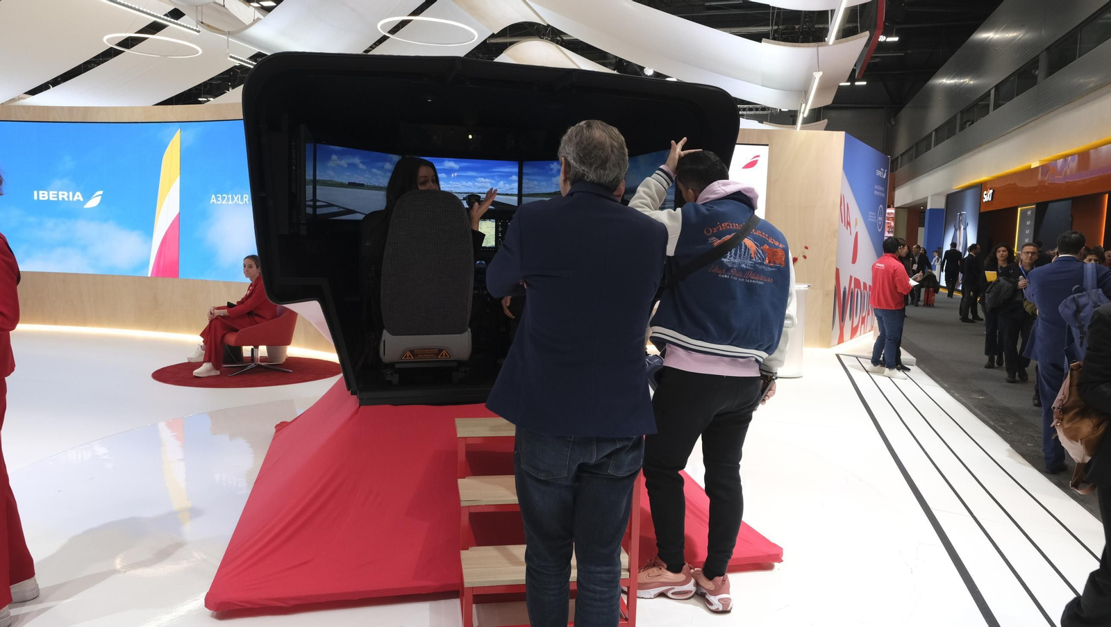 Las imágenes del segundo día de FITUR 2025, en Madrid
