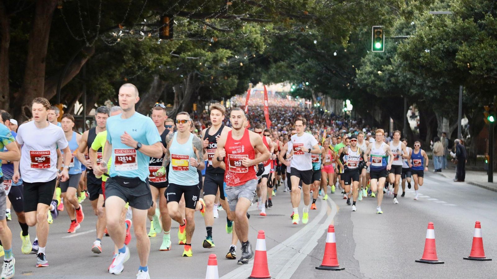 Las mejores fotos de la Maratón de Málaga 2024