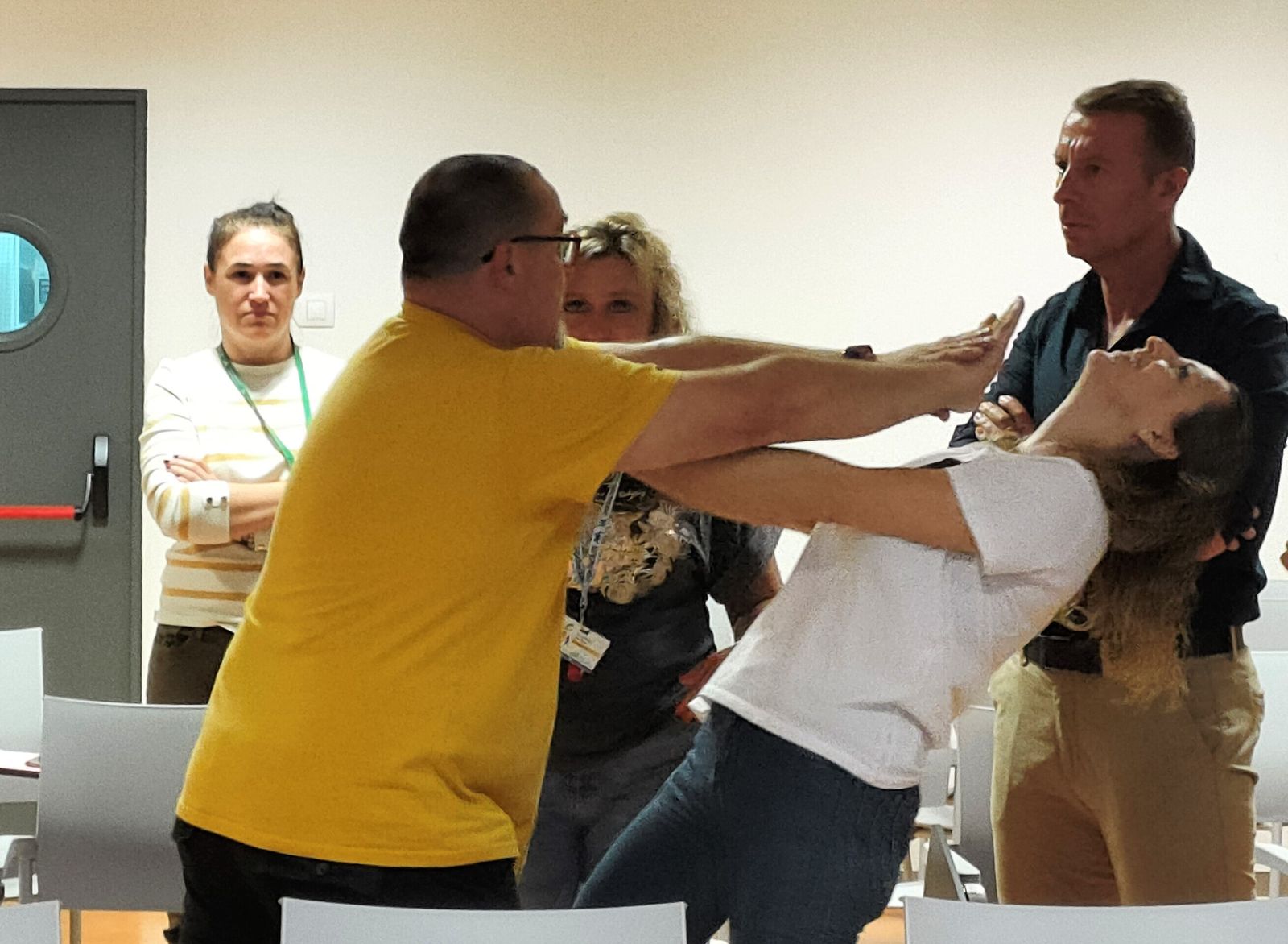 Imagen de una de las demostraciones realizada en el curso a los profesionales del hospital