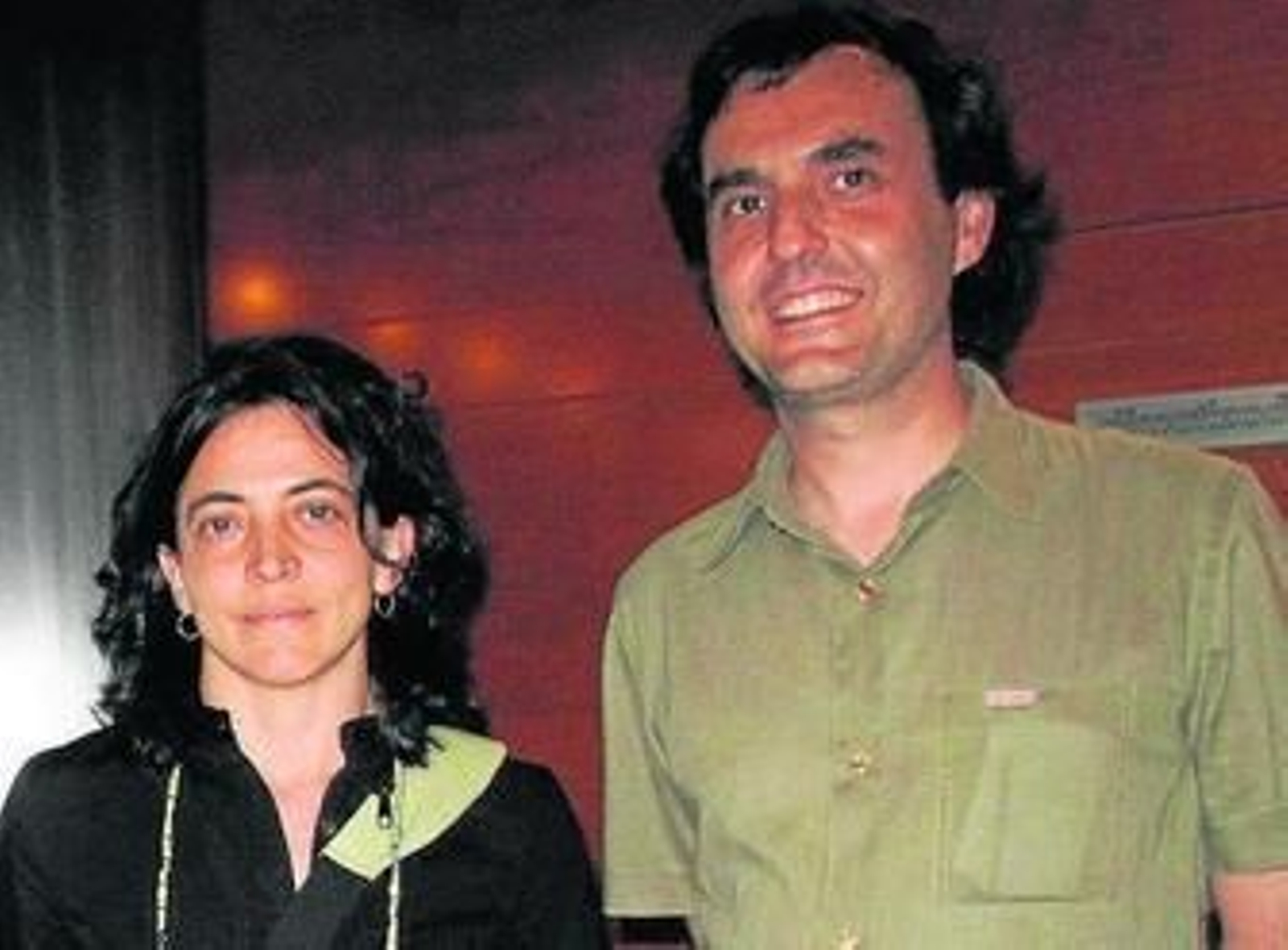 Victoria Segura y Enrique Larive, de Lacasavacía, intervienen hoy.