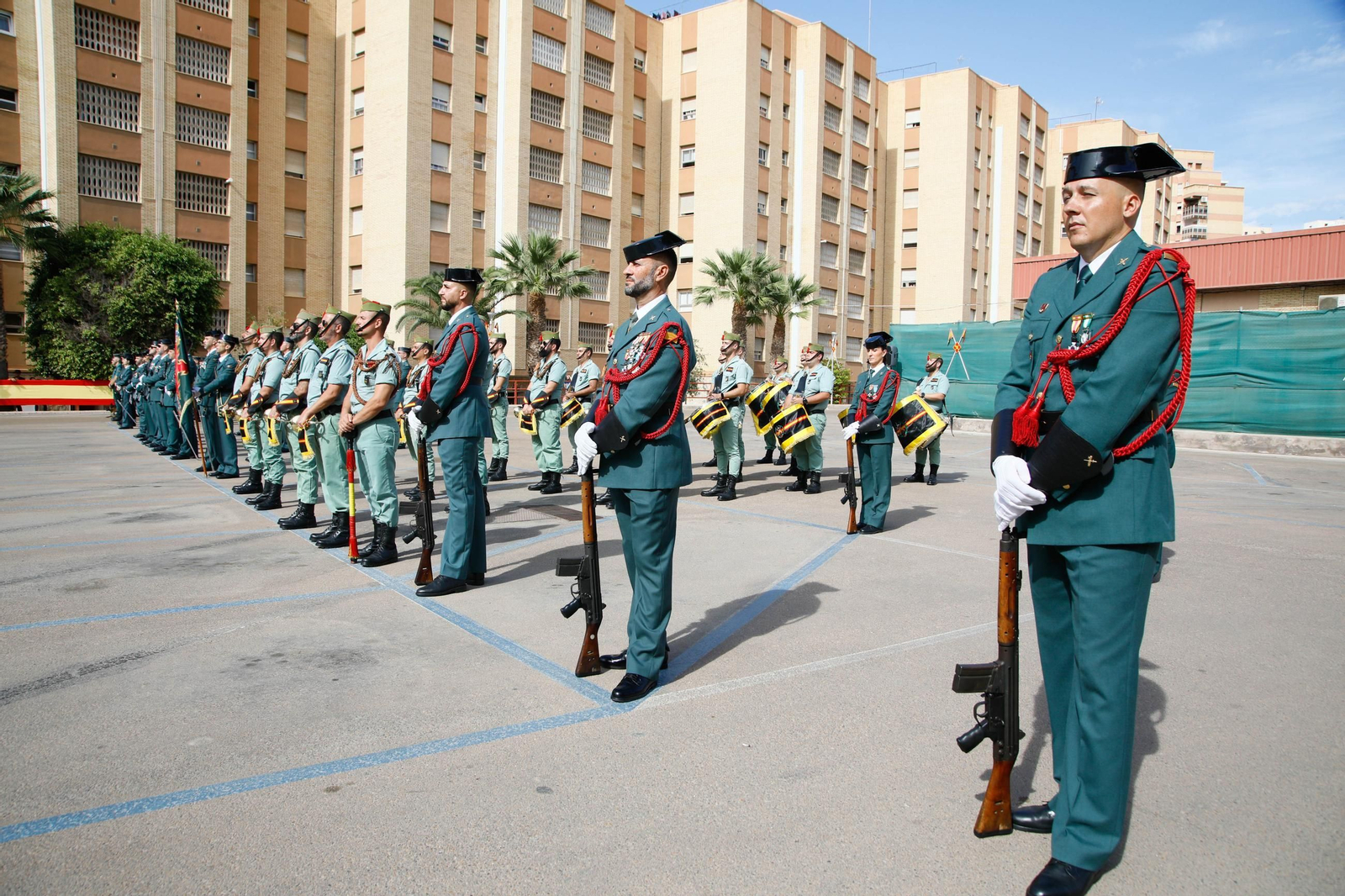 Los actos de la Guardia Civil en honor a la Virgen del Pilar, en imágenes