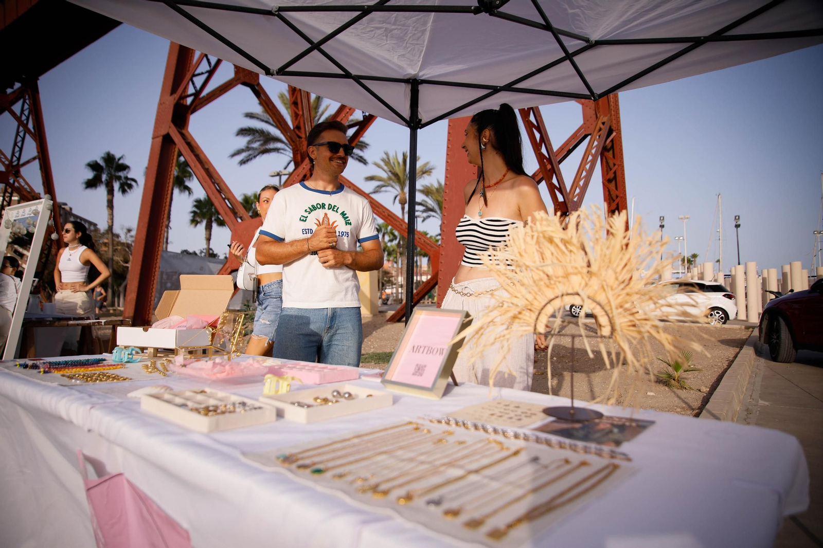 Imágenes del Festival AlmeriArt en el Parque de las Almadrabillas
