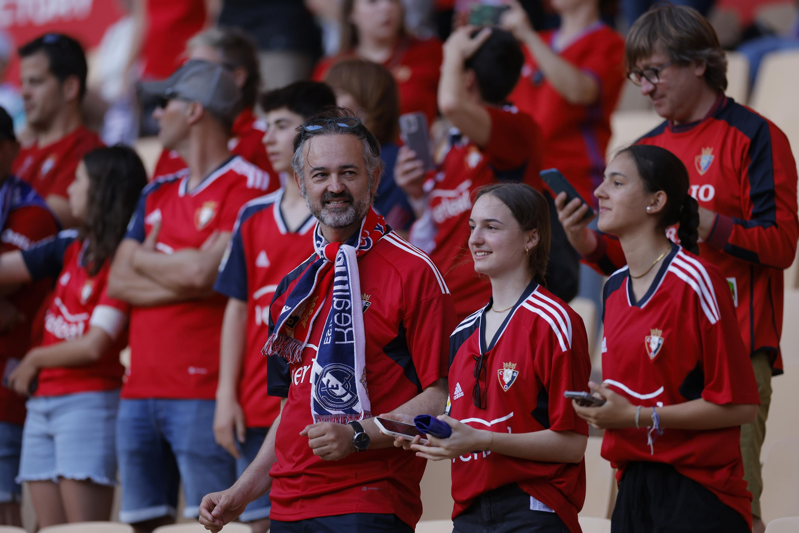 Búscate en las fotos de la final de la Copa del Rey entre el Madrid y el Osasuna