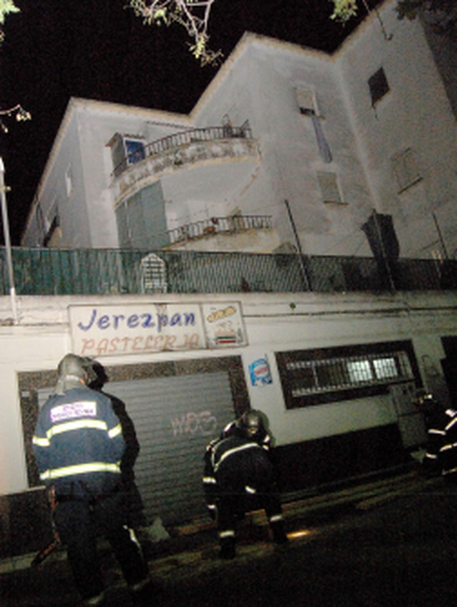 Dos heridos tras el derrumbe de una vivienda en Jerez