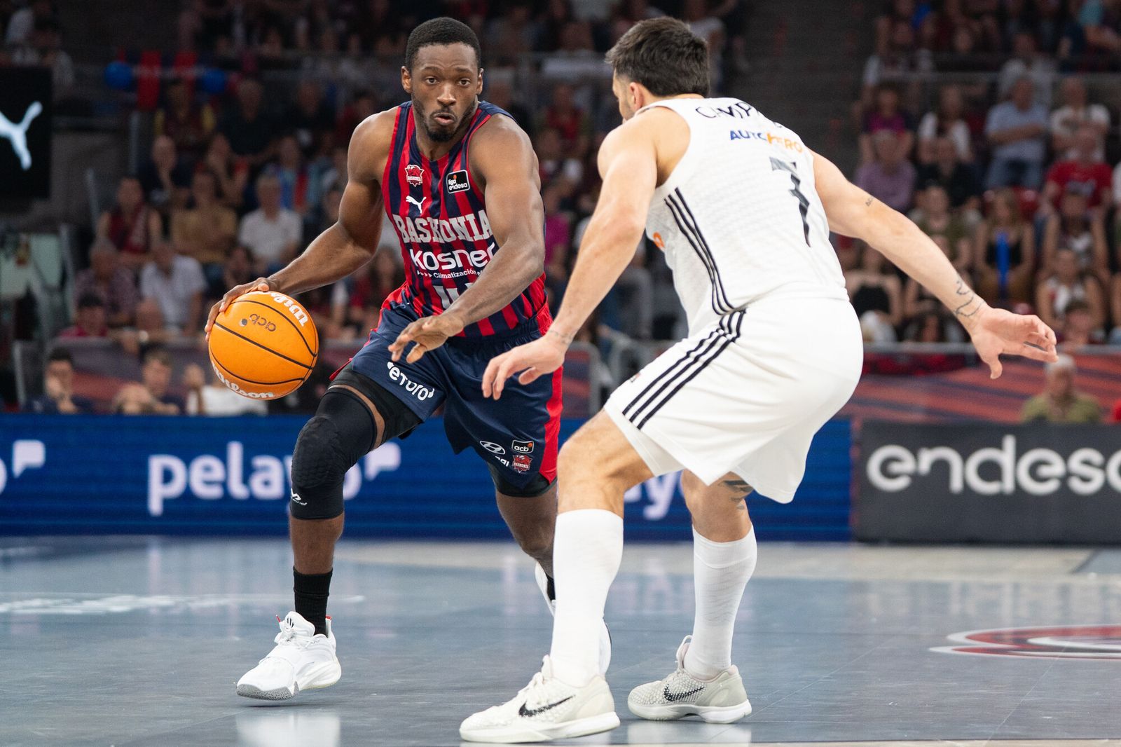 El Madrid tumba al Baskonia y espera a Unicaja o Barcelona en semifinales