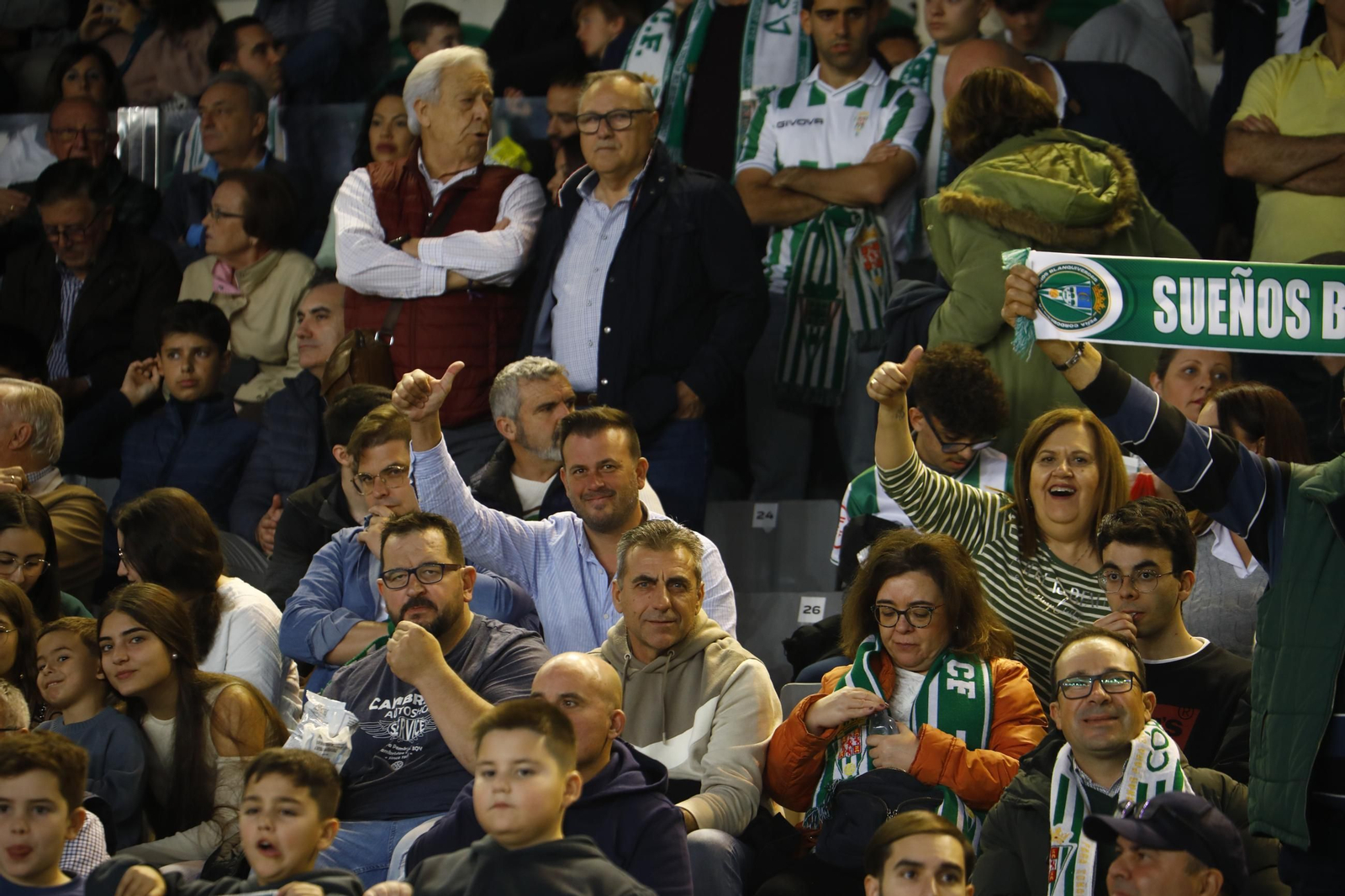 Las mejores fotos del ambiente en el Córdoba CF - Zaragoza en El Arcángel