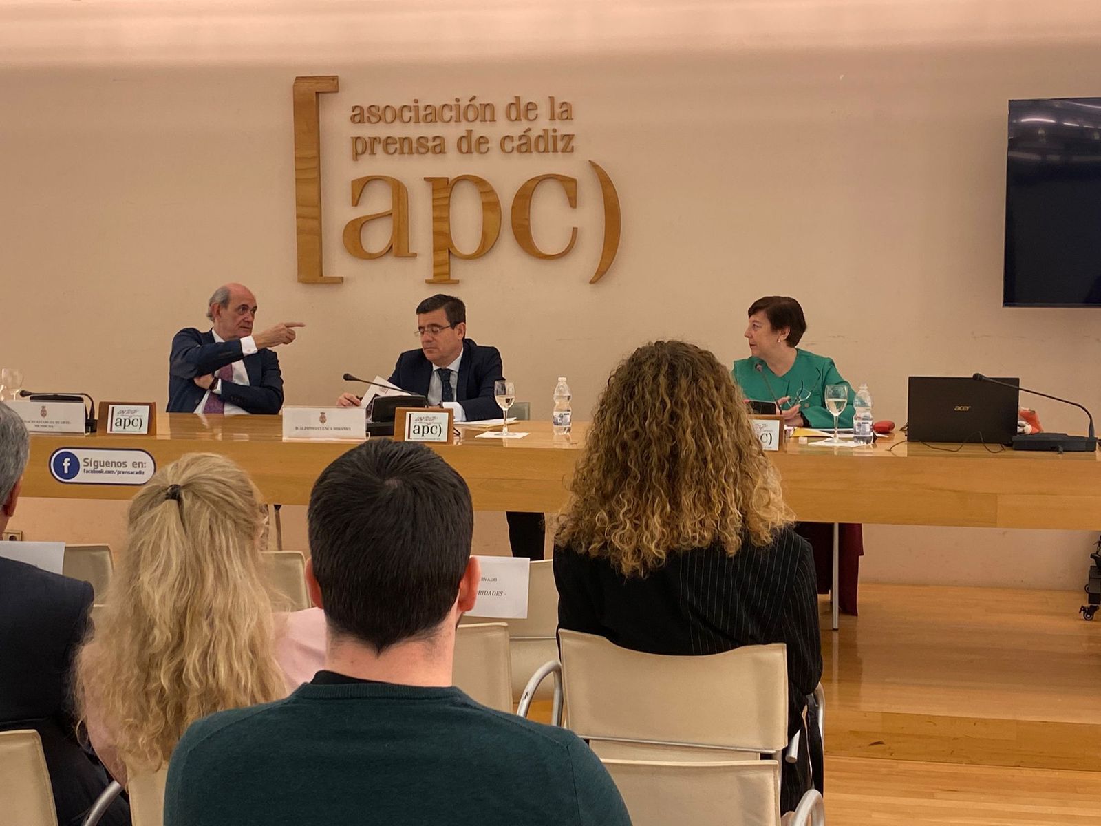 Jornadas 'La palabra en el Parlamento' en la Asociación de la Prensa de Cádiz
