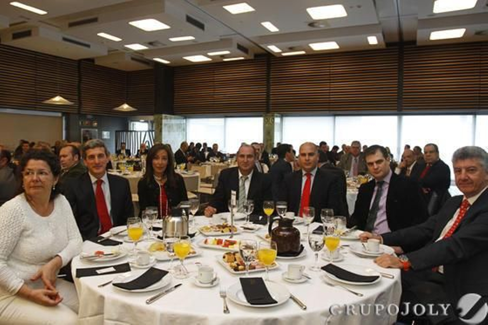 Teresa Reyes, José Antonio Ramírez, Silvia Guijarro, Manuel Salado, Roberto Felipe Valhondo, Ignacio Padial y Manuel Luna.

Foto: Joaquín Pino · Lourdes de Vicente