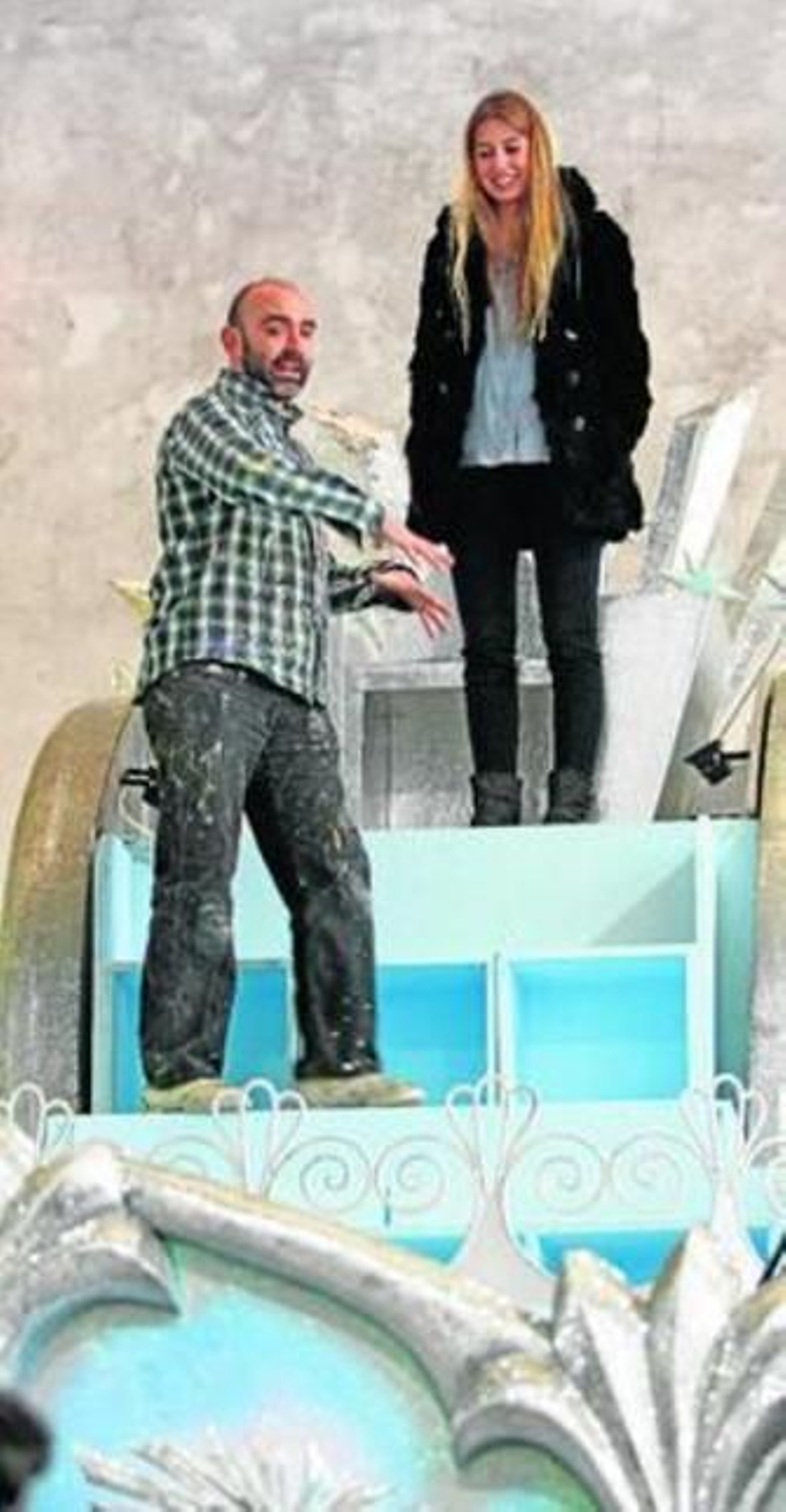 Jesús Corral y Silvia Aguaded, Estrella de la Ilusión, en su carroza.