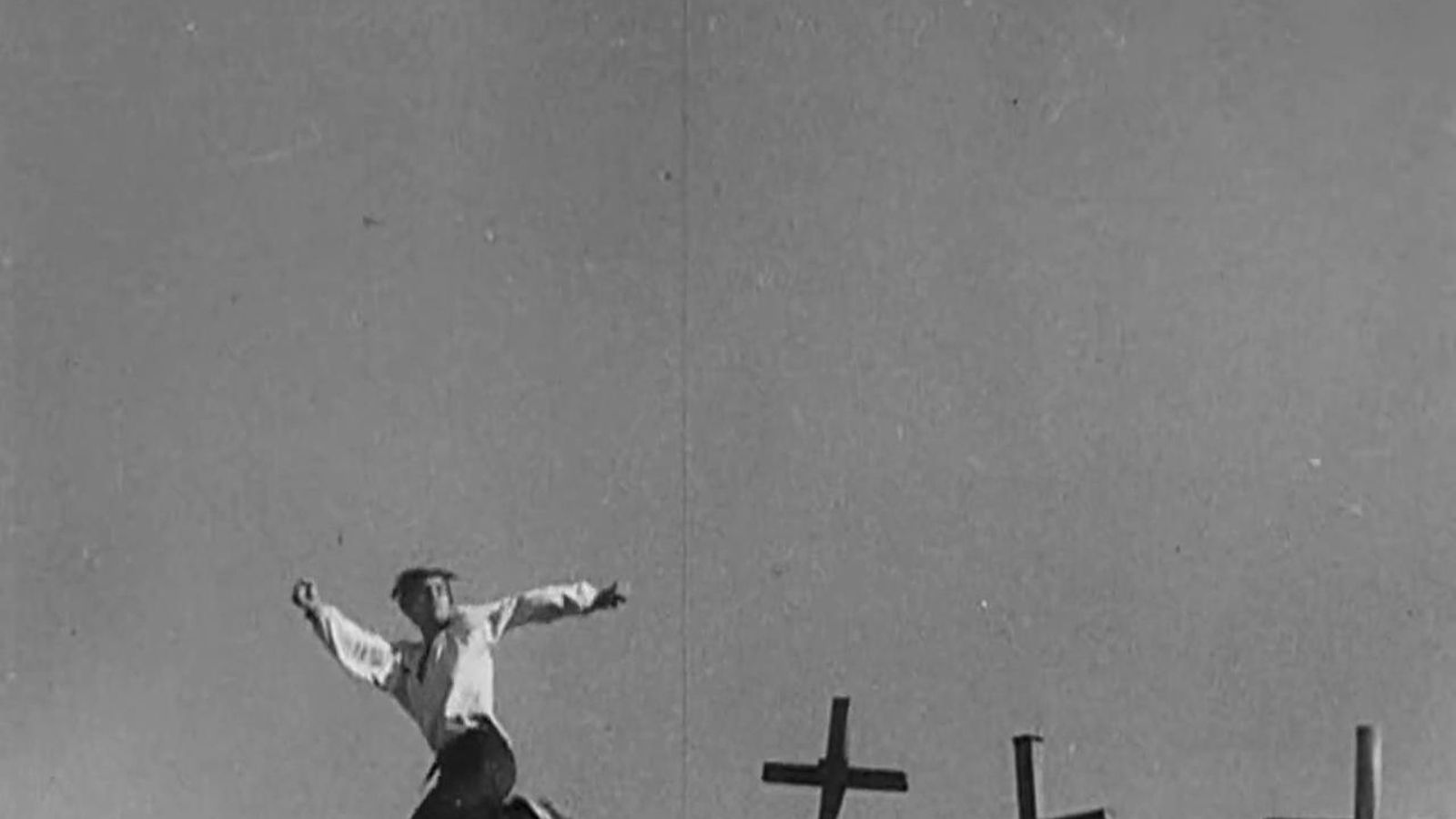 El asesino de Vasily imita el baile de su víctima en un acto de desesperación, ante la indiferencia del pueblo.