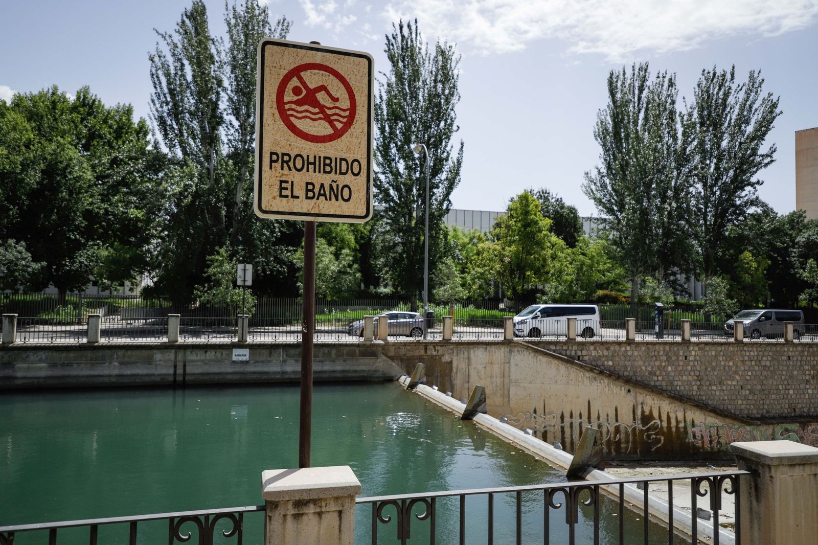 Río Genil junto a la Inmaculada.