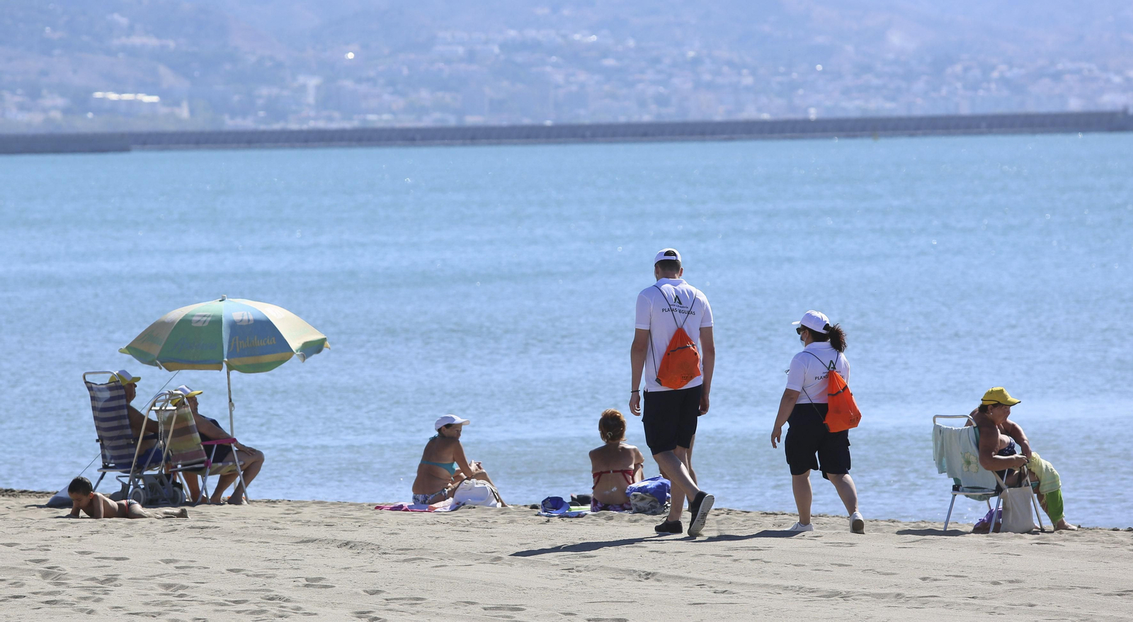 Fotos de la playa en Málaga, donde escapar del calor