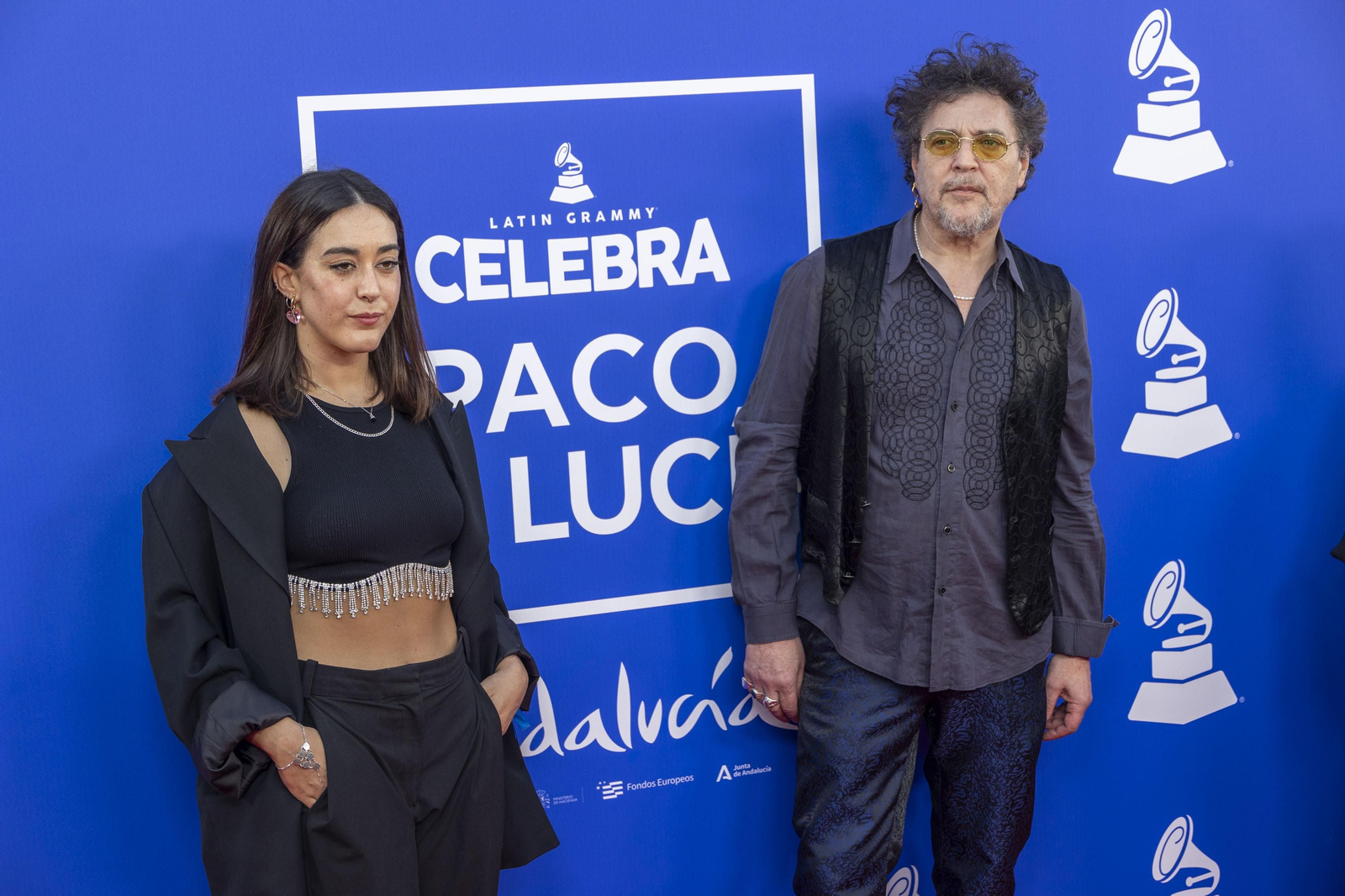 Las imágenes de la alfombra roja en el Falla con el homenaje de los Latin Grammy a Paco de Lucía