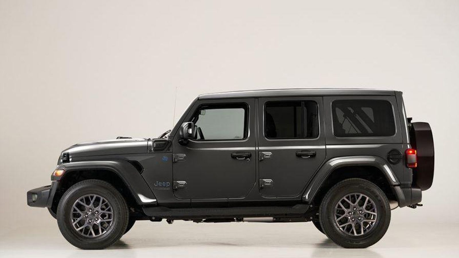 Versión híbrida enchufable 4xe del icono de Jeep