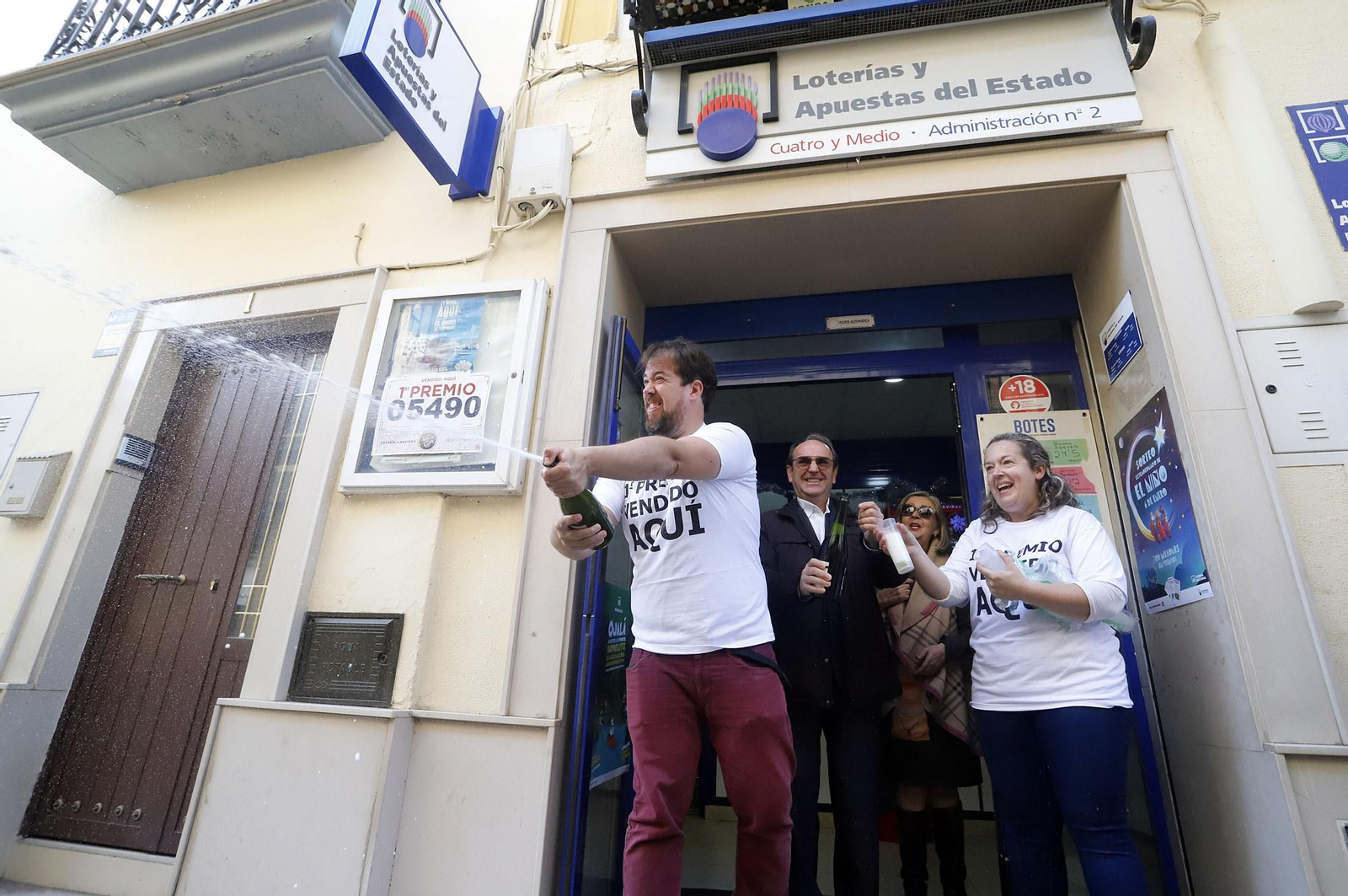 Las mejores imágenes del Gordo de la Lotería en Gibraleón