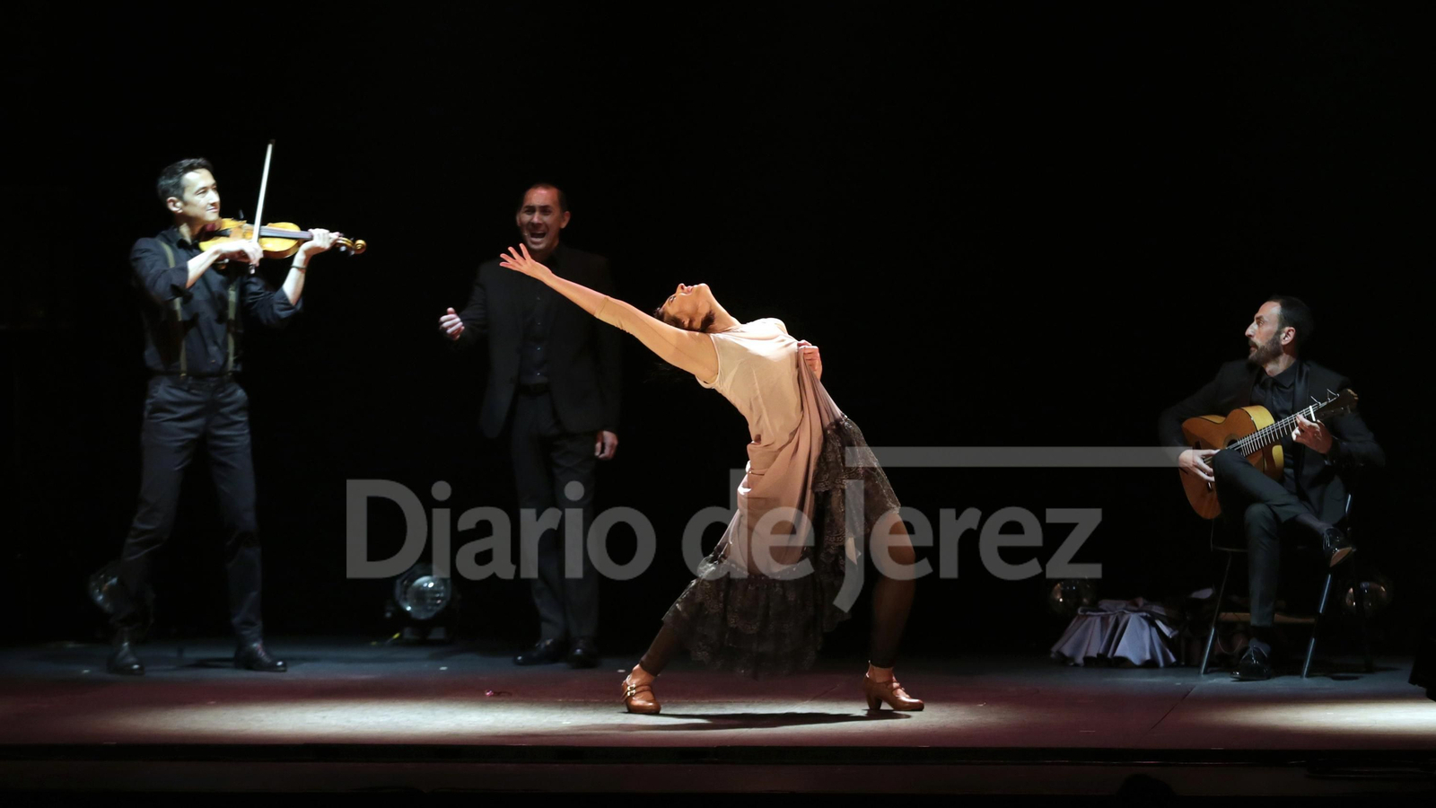 Mónica Iglesias con 'Tálamo' en Compañia