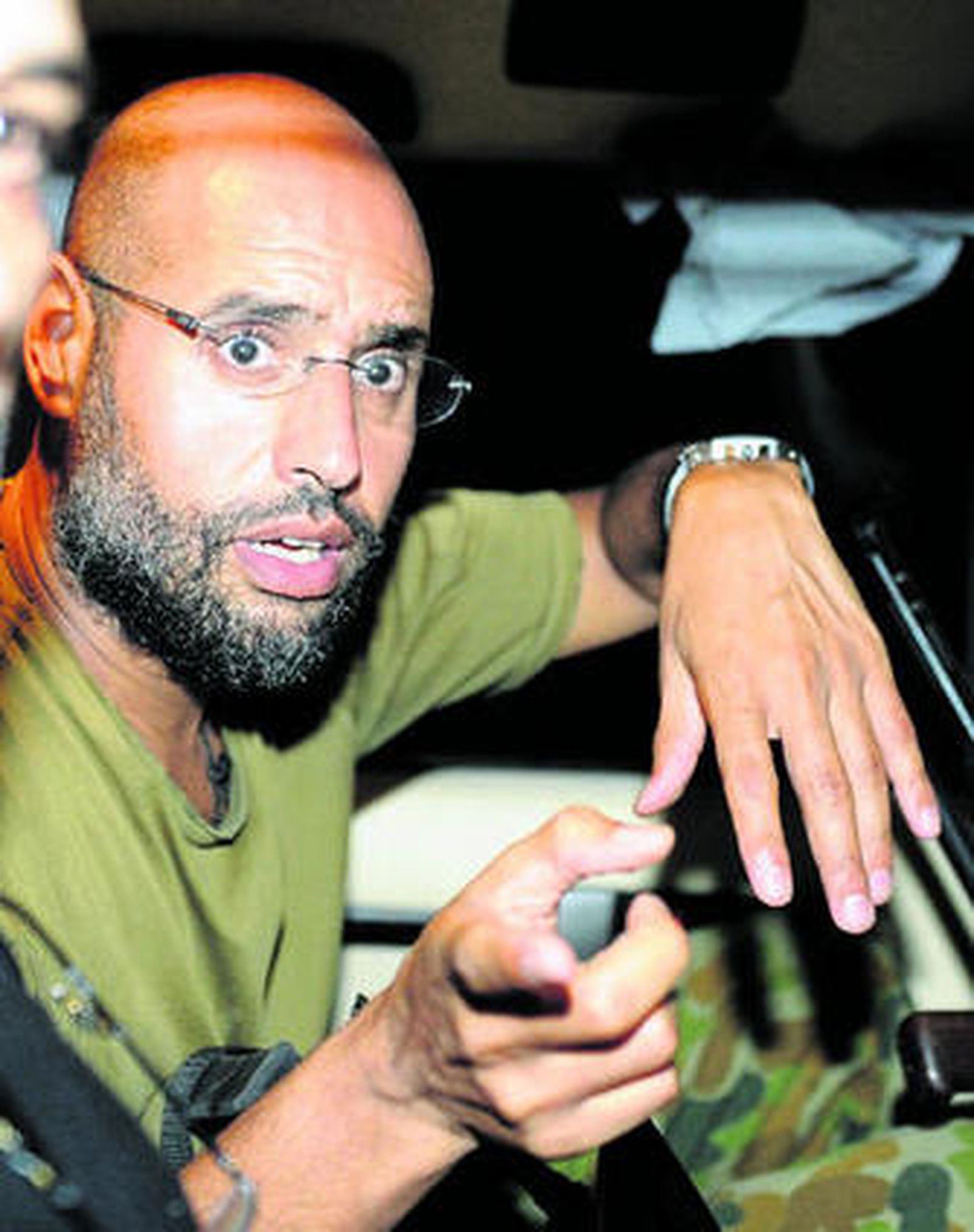 El hijo de Gadafi, libre en Trípoli