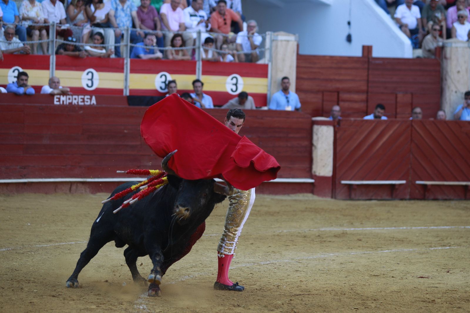 Imágenes de la corrida de toros del jueves en la Feria de Almería 2024