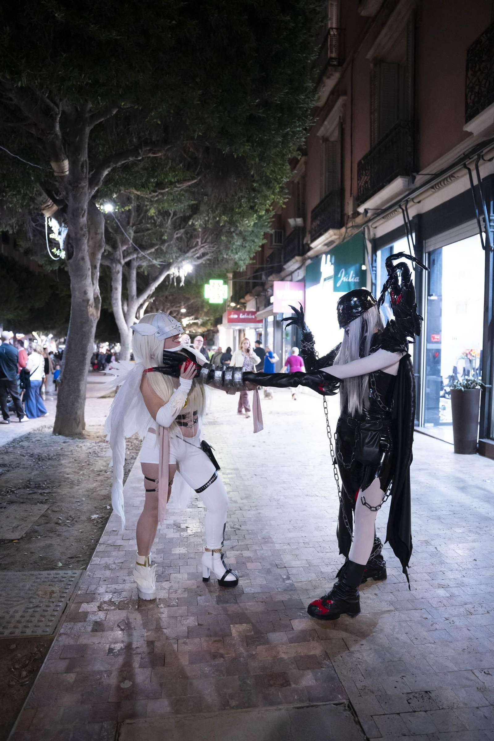 Las mejores imágenes de la noche en negro de Almería