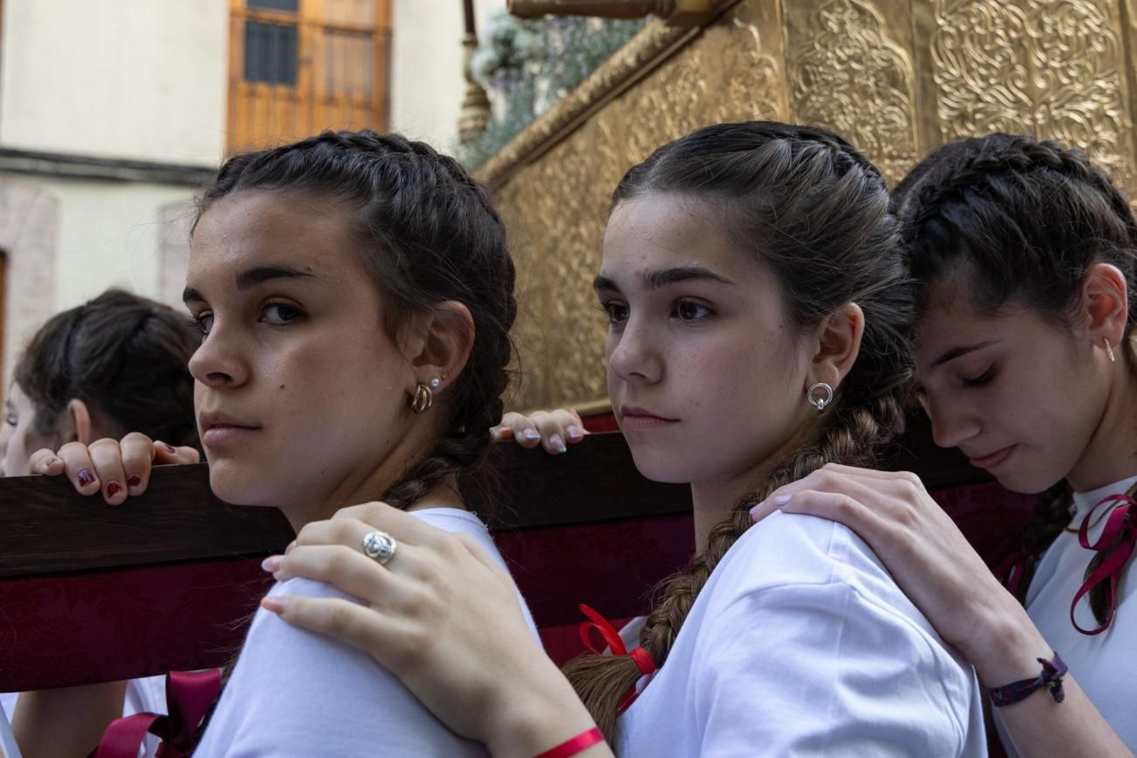 Procesiones infantiles y cruces del 2 de mayo