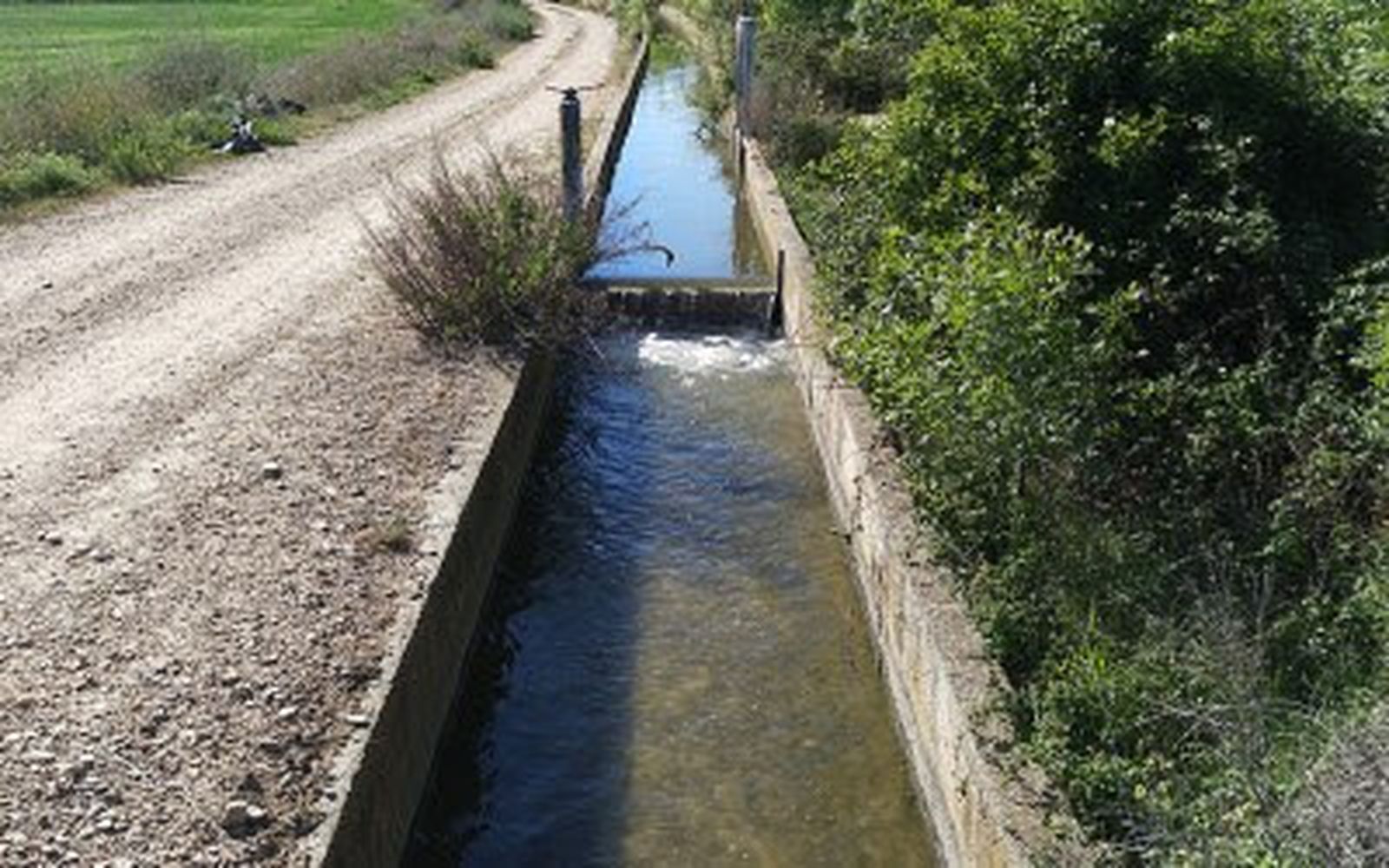 Unida para la Gente exige adoptar un precio justo para el agua de recarga del acuífero de Almuñécar