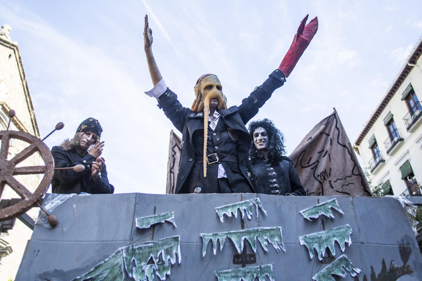 Estudiantes de Medicina celebran San Lucas