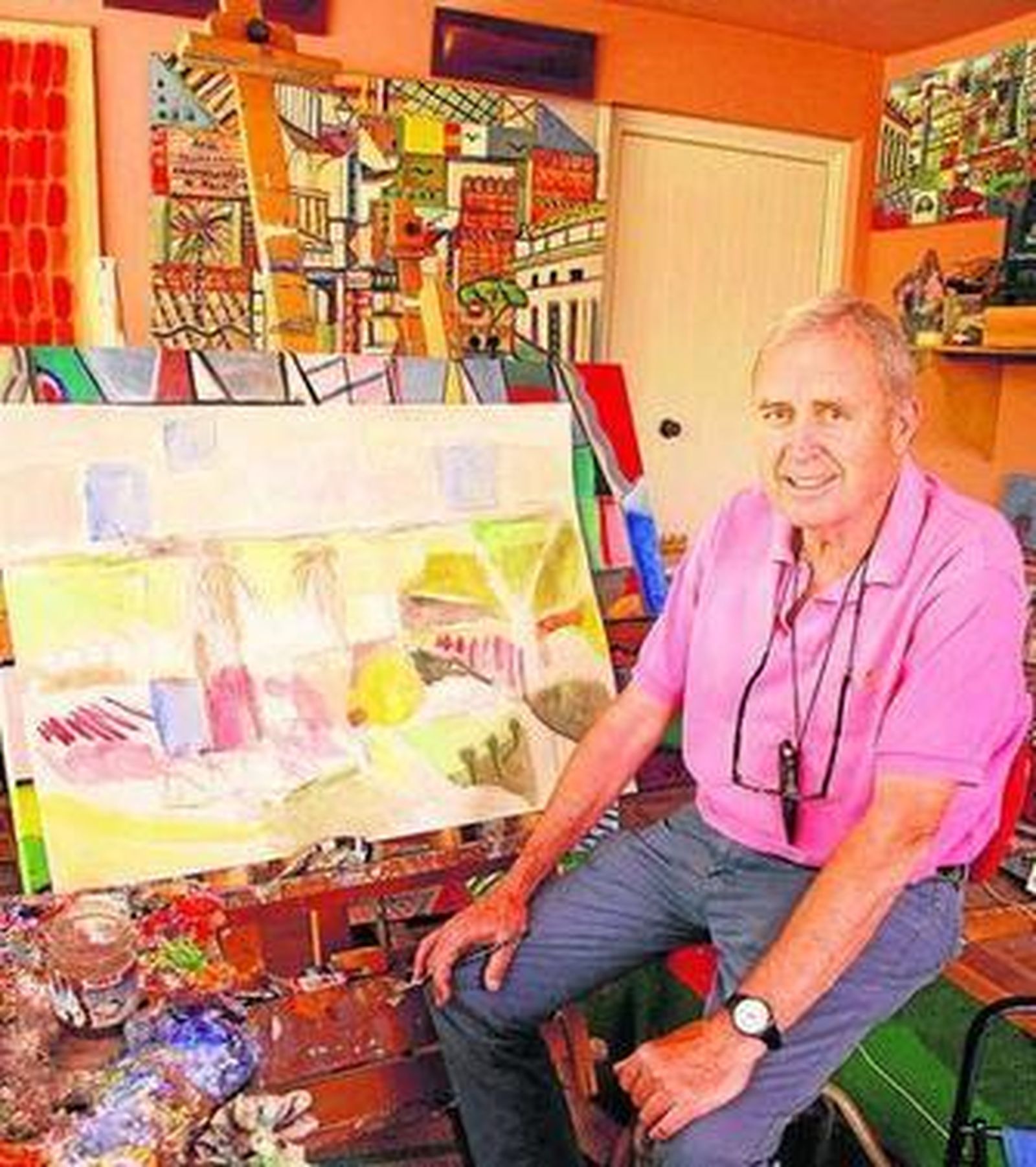 José Manuel Paredes, en su estudio.