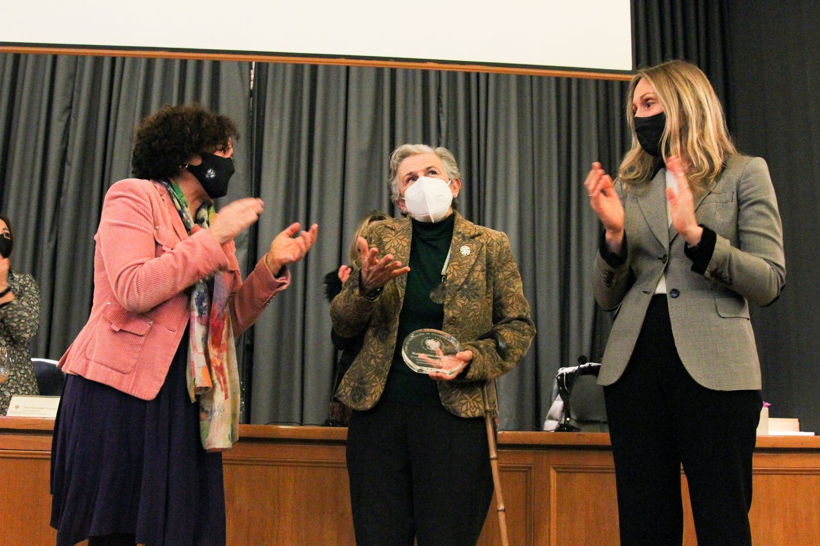 La Universidad de Granada busca la igualdad en investigación en un foro con estudios de mujeres