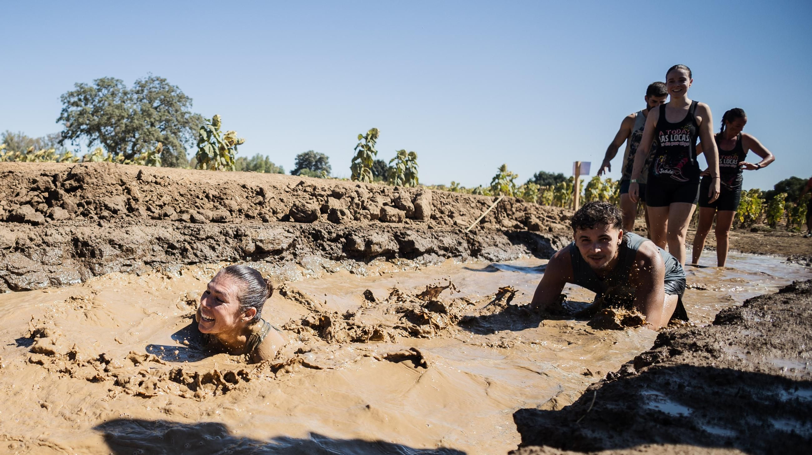 Búscate en la Carrera del Barro de La Barca de la Florida 2024