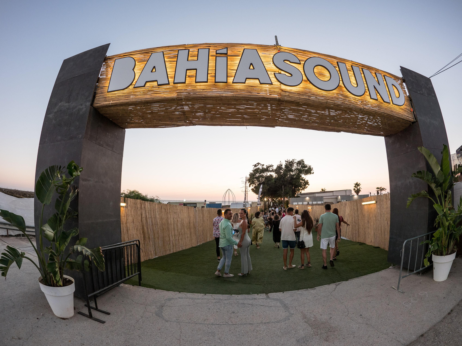 Raúle, en concierto en el Bahía Sound de San Fernando