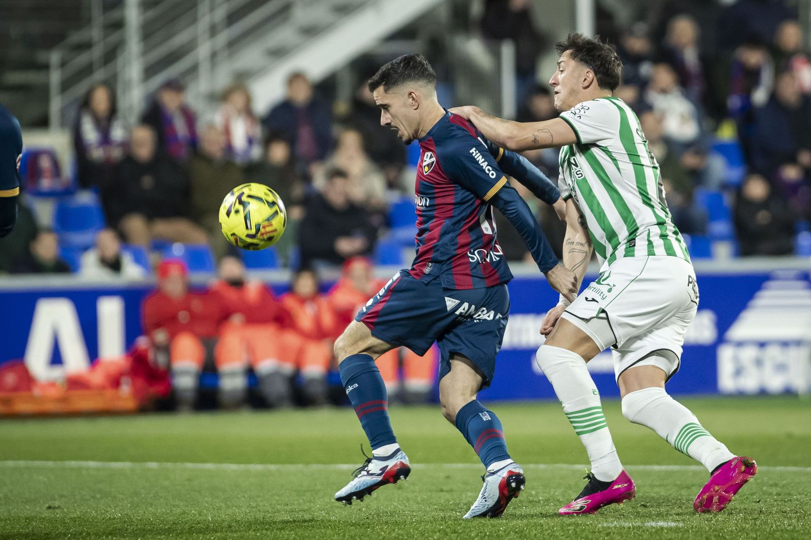 Las mejores fotos del triunfo agónico del Córdoba CF en Huesca
