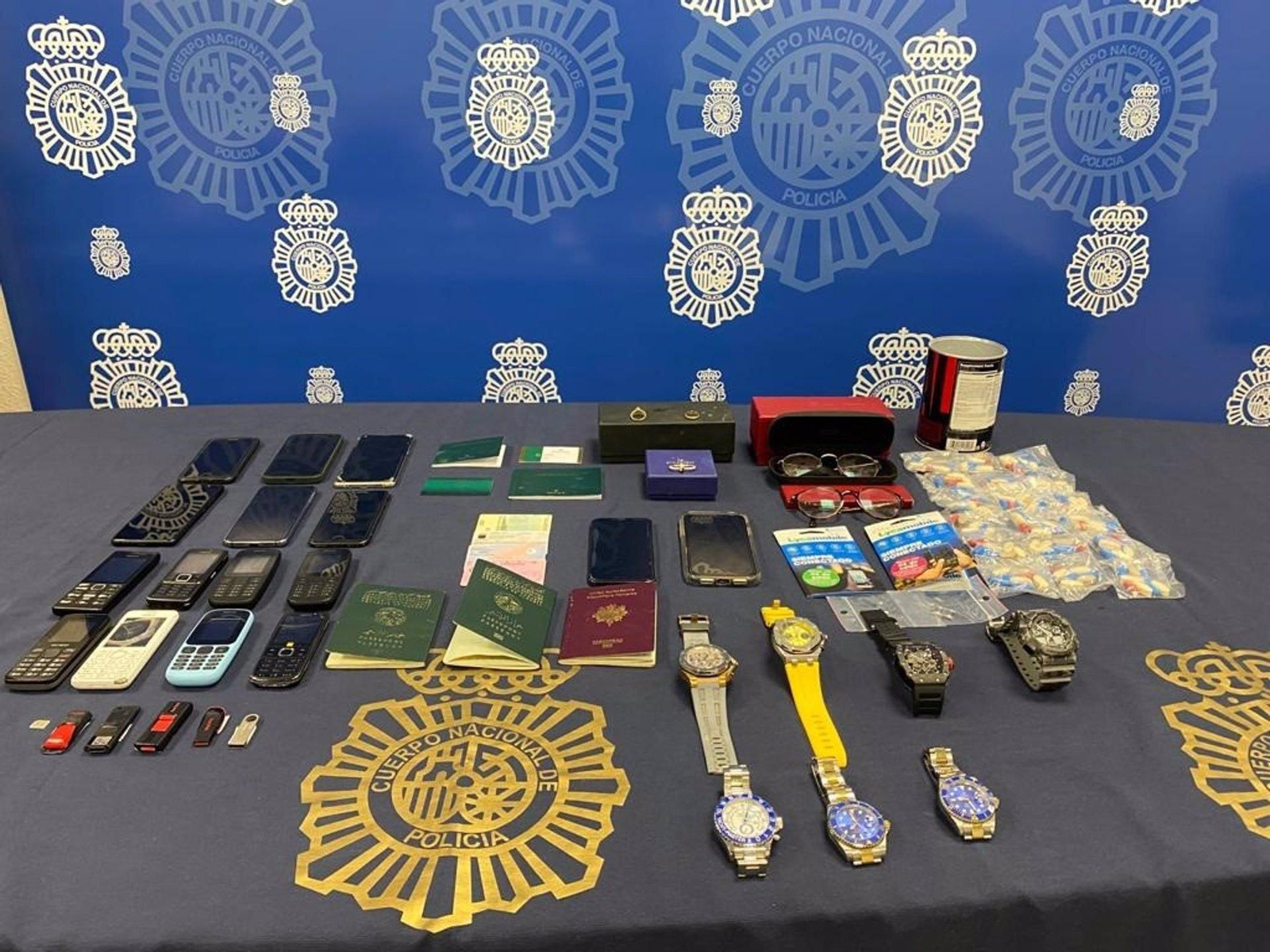 Efectos intervenidos por la Policía Nacional.