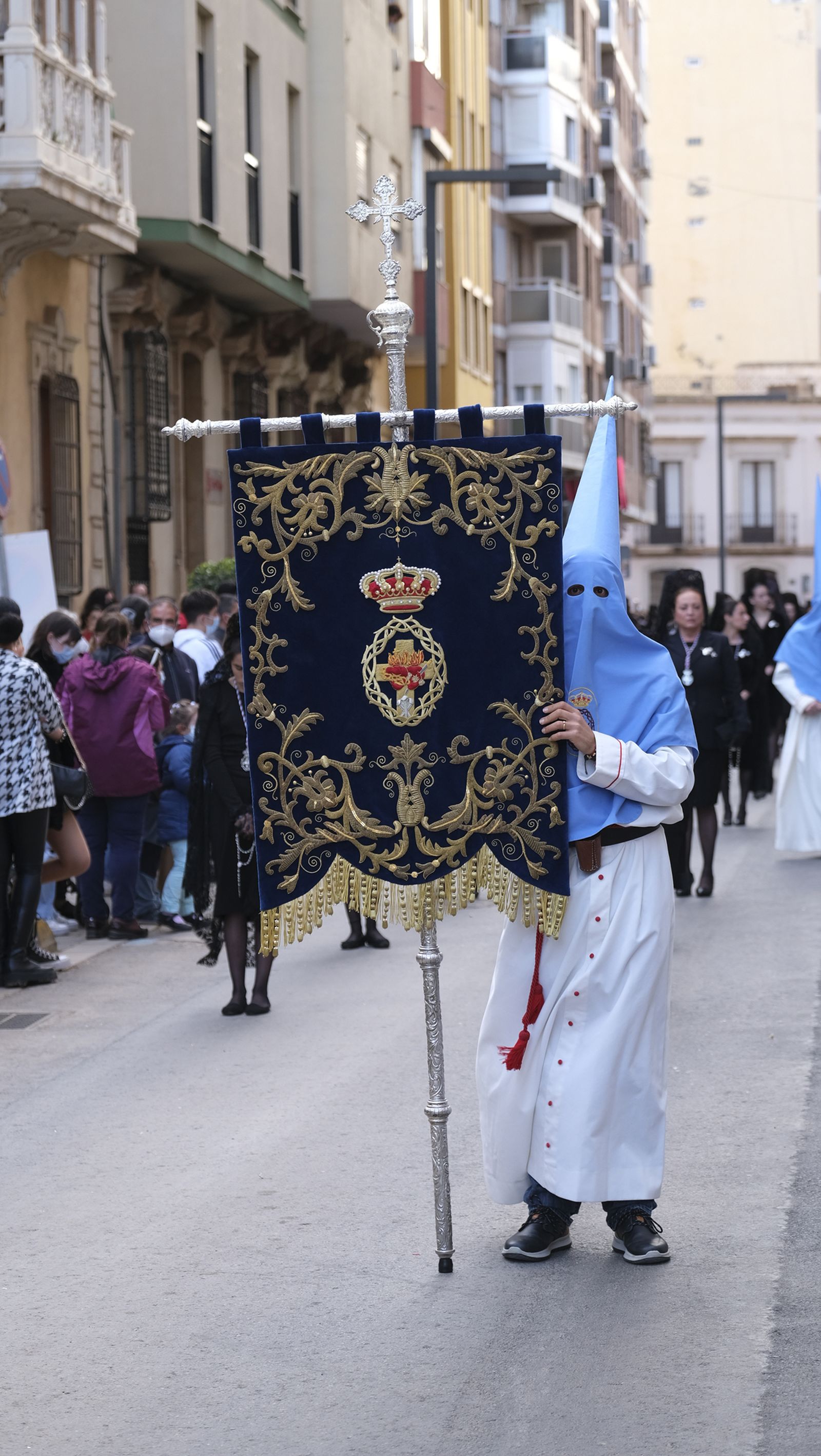 Procesión del Cristo del Amor en Almería, en imágenes.