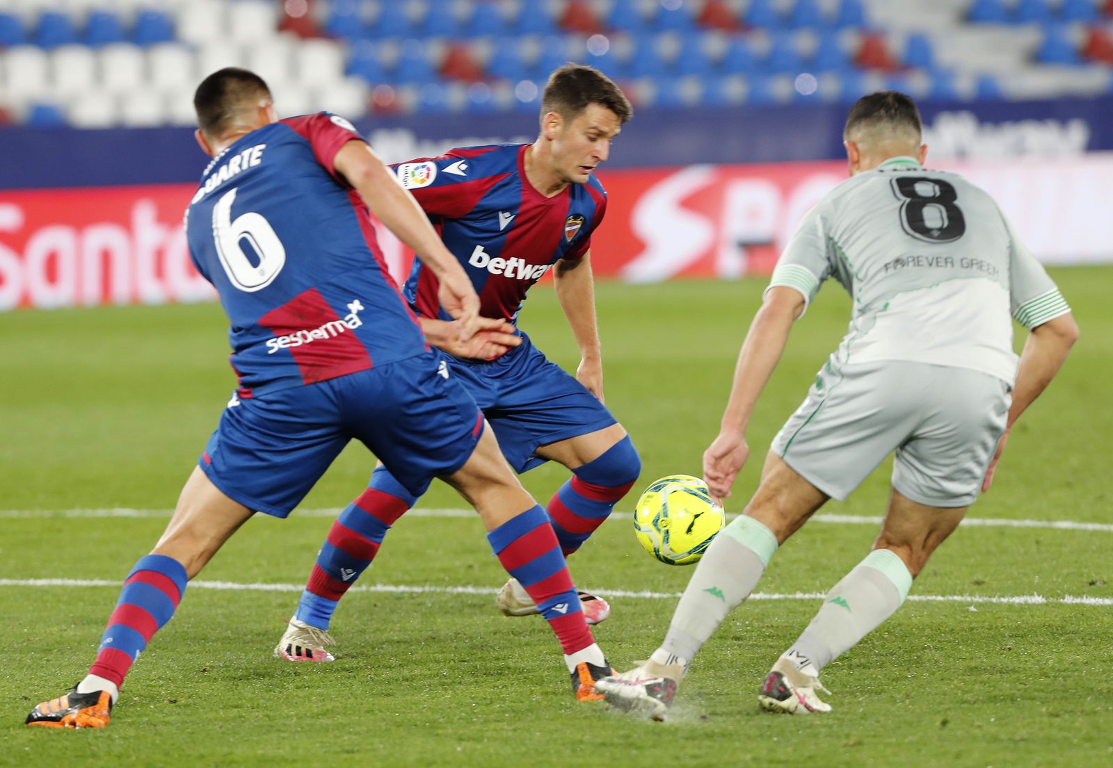 Las imágenes del Levante - Betis