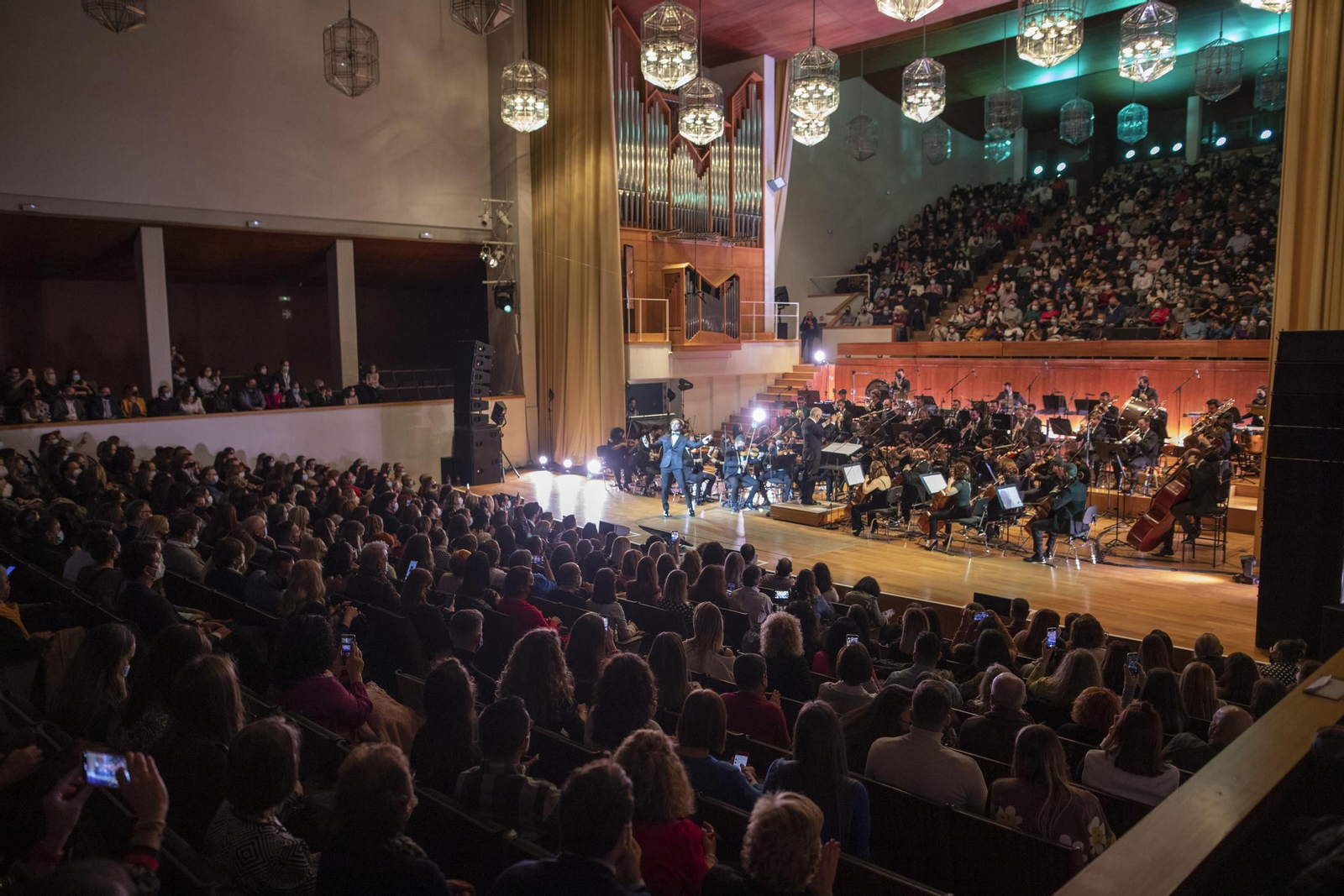El concierto de  David Bisbal Filarmónico by Cosentino en Granada, en imágenes
