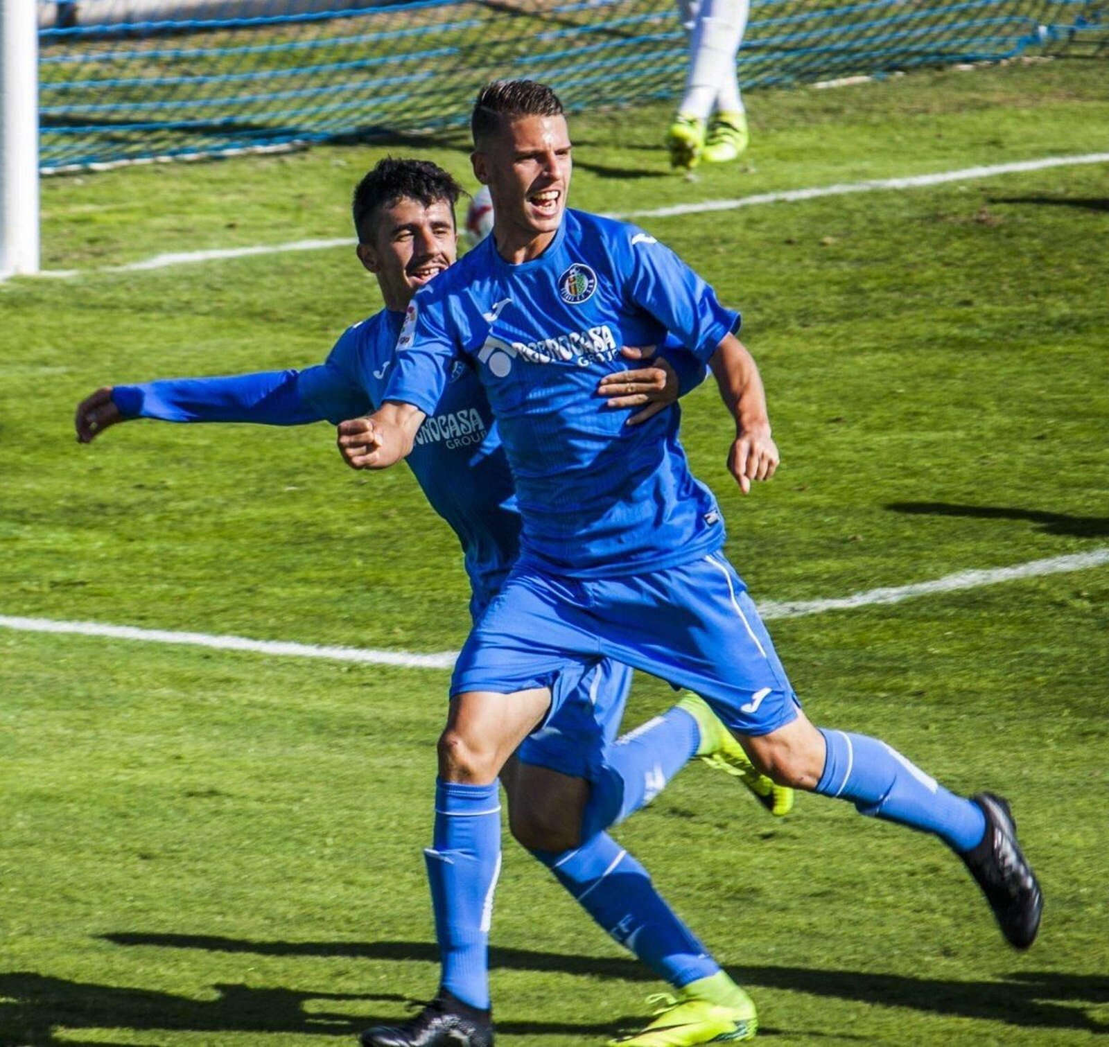 Calderón celebra un gol.