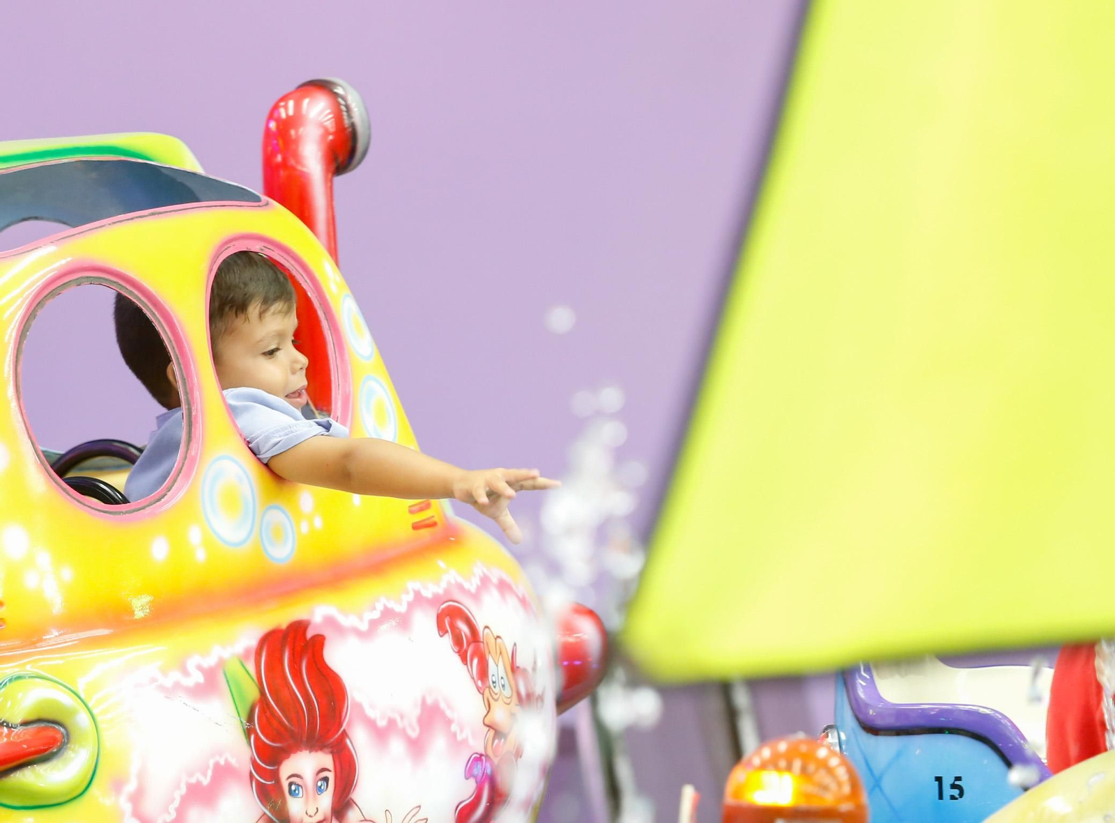 Búscate en la fotos del viernes de Feria de La Línea