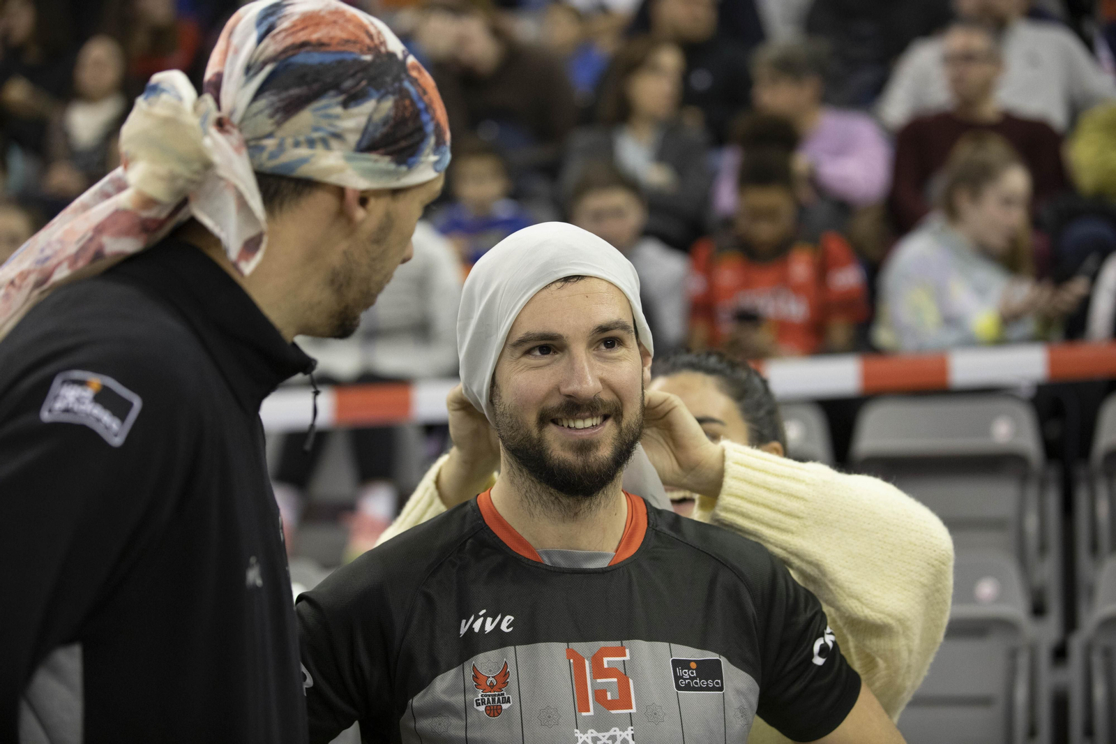 Las imágenes del primer Fénix Game del Covirán Granada