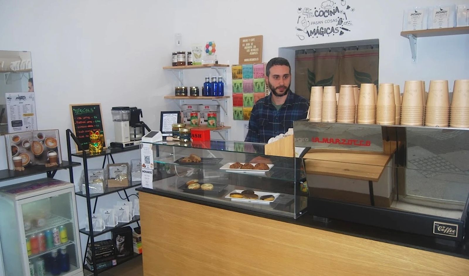 Huelva celebra la distinción de su cafetería en un ranking que premia calidad, técnica y sabor