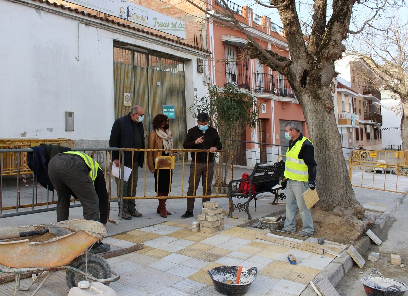 Inicio de las obras en la avenida del Marqués de la Vega de Armijo de Montilla.